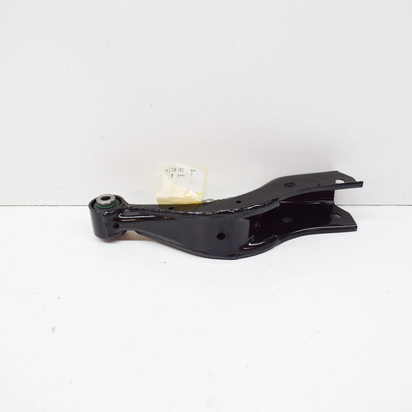 NEW BMW 8 E31 REAR AXLE UPPER CONTROL ARM 33321138015 ORIGINAL