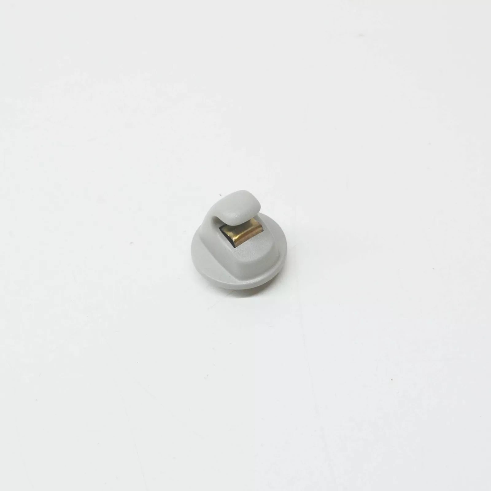 NEW VOLKSWAGEN JETTA MK7 HOLDER FOR SUN VISOR 5G0857561BRM5 2020