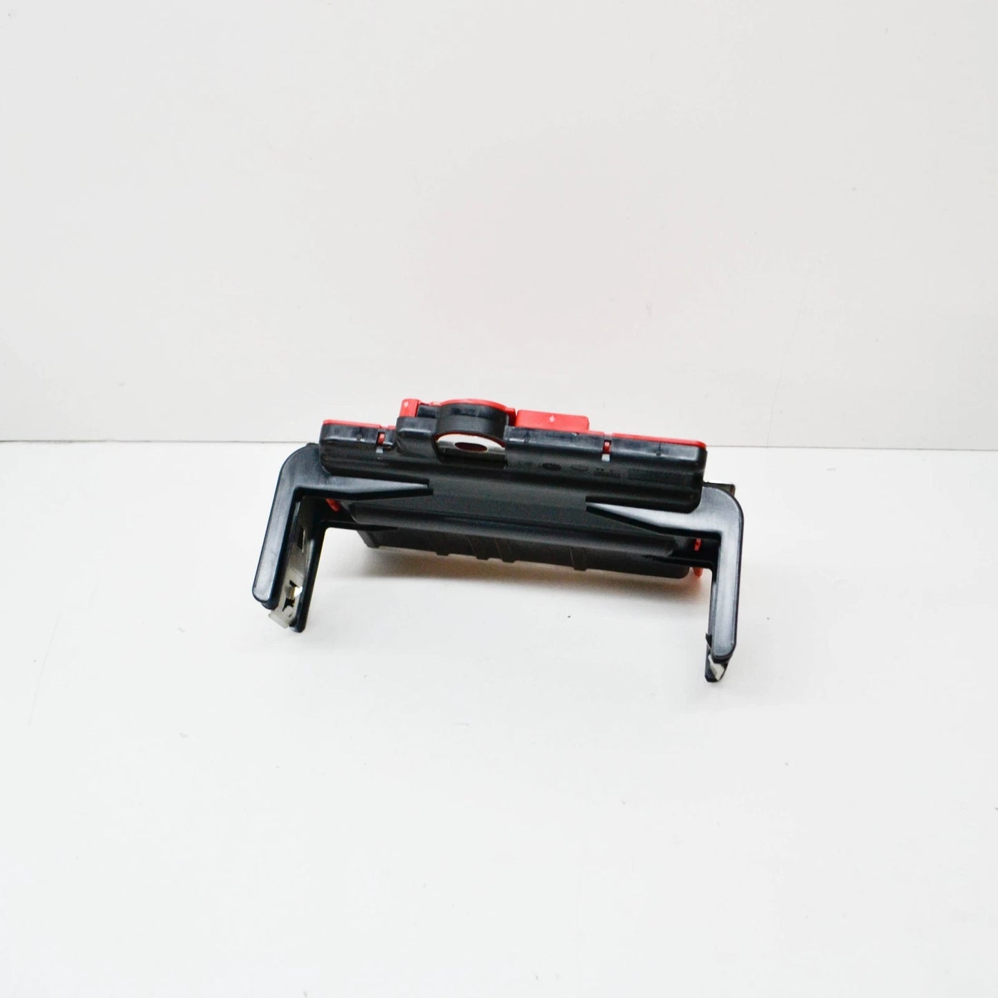 NEW BMW X5 E70 POWER DISTRIBUTION BOX 61146977957 6977957 ORIGINAL