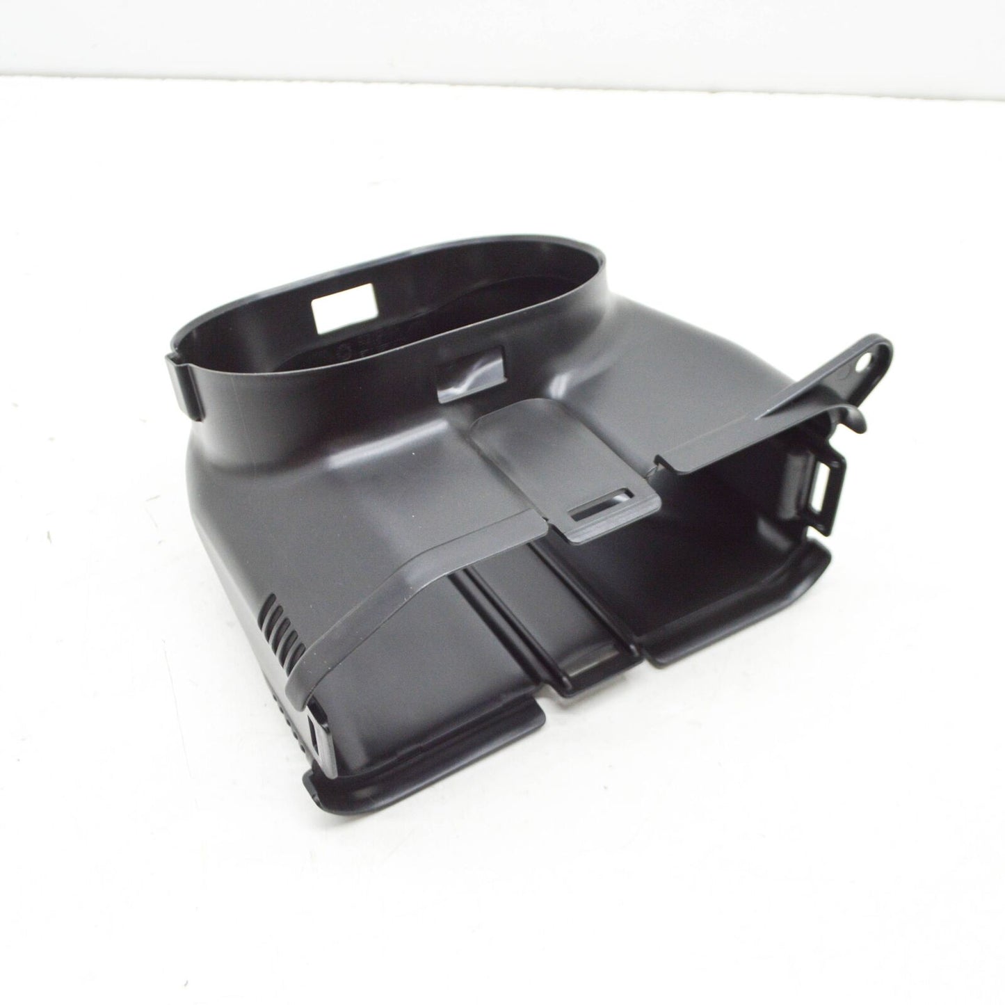 NEW VOLKSWAGEN CRAFTER SZ INTAKE AIR DUCT 2N0129604 ORIGINAL