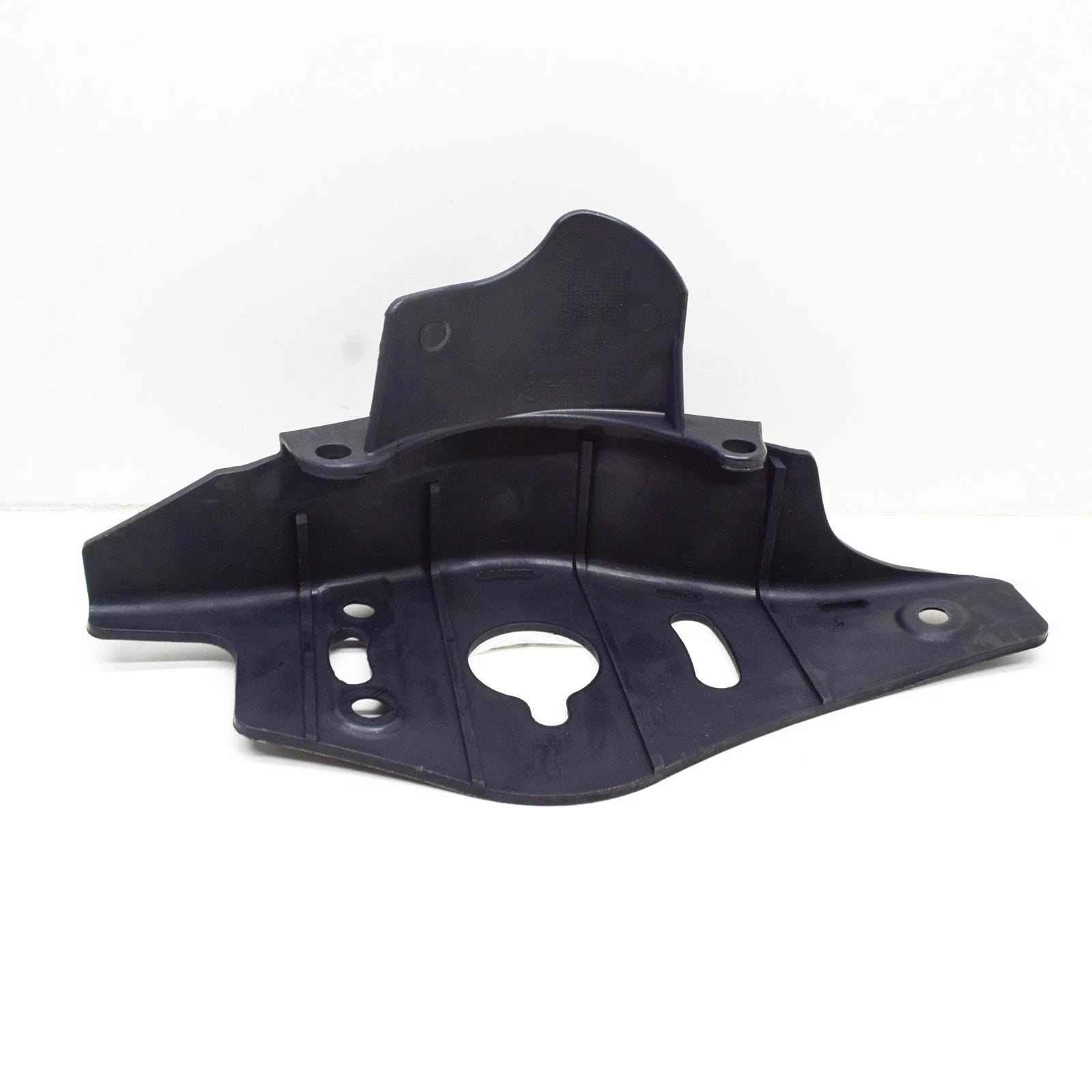 NEW AUDI A3 8P REAR LEFT STONE CHIP GUARD 1K0511533D ORIGINAL