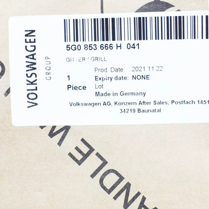 NEW VW GOLF MK7 FRONT BUMPER LOWER RIGHT GRILLE 5G0853666H041 2015