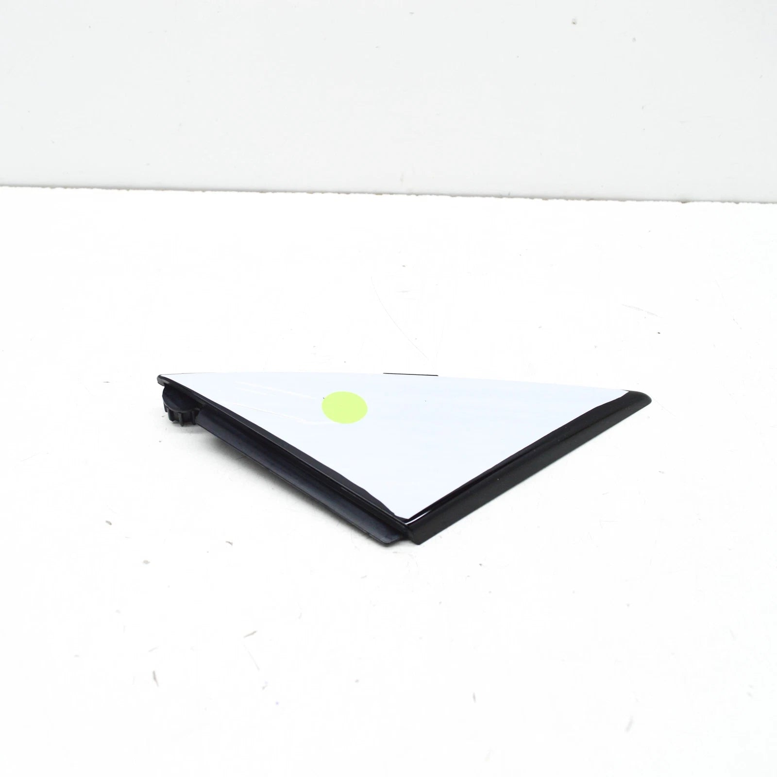 NEW AUDI Q5 FY FRONT LEFT WINDOW CORNER TRIM 80A837637A5FQ  ORIGINAL