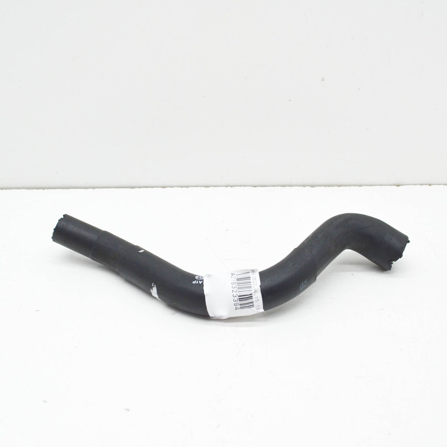 NEW MERCEDES-BENZ E W211 ENGINE COOLANT HOSE A2118323394 ORIGINAL