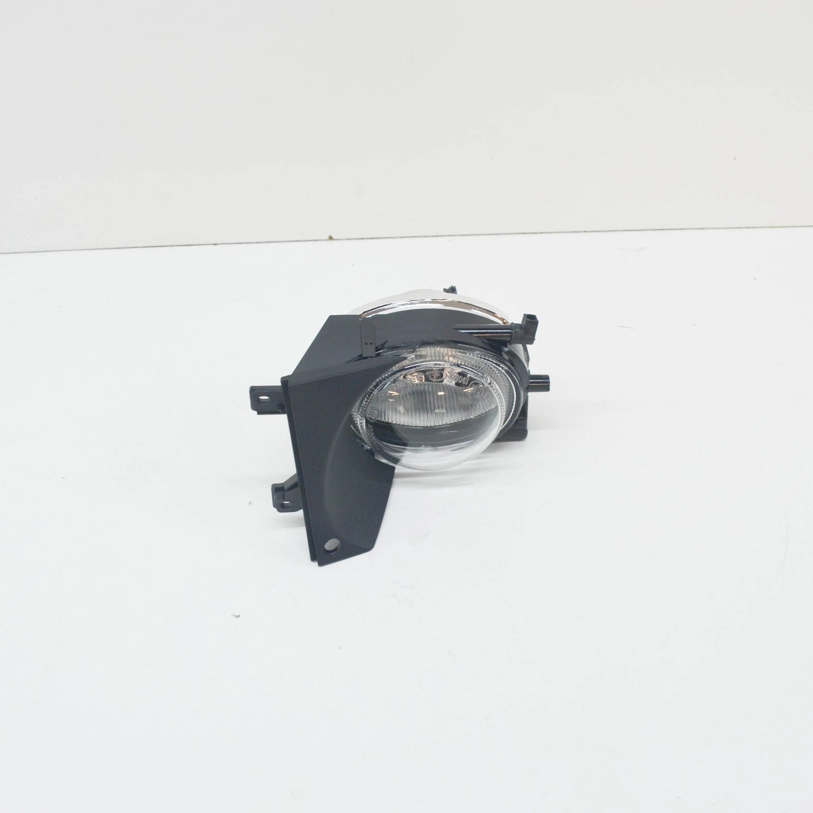 NEW BMW 5 E39 FRONT RIGHT FOG LIGHT 63176900222 ORIGINAL