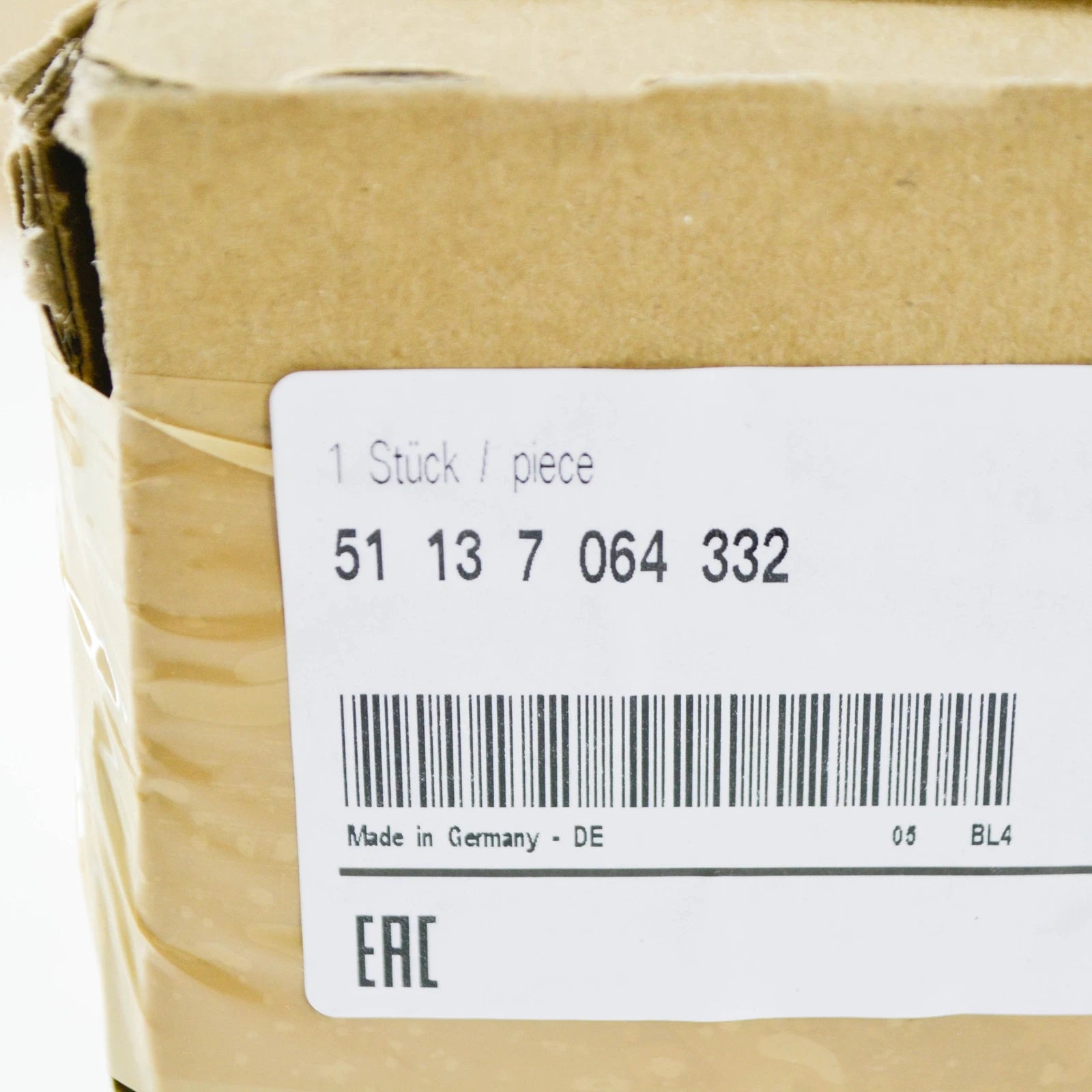 NEW BMW 3 CABRIO E46 RIGHT LOWER HEADLIGHT TRIM 7064332 51137064332 ORIGINAL