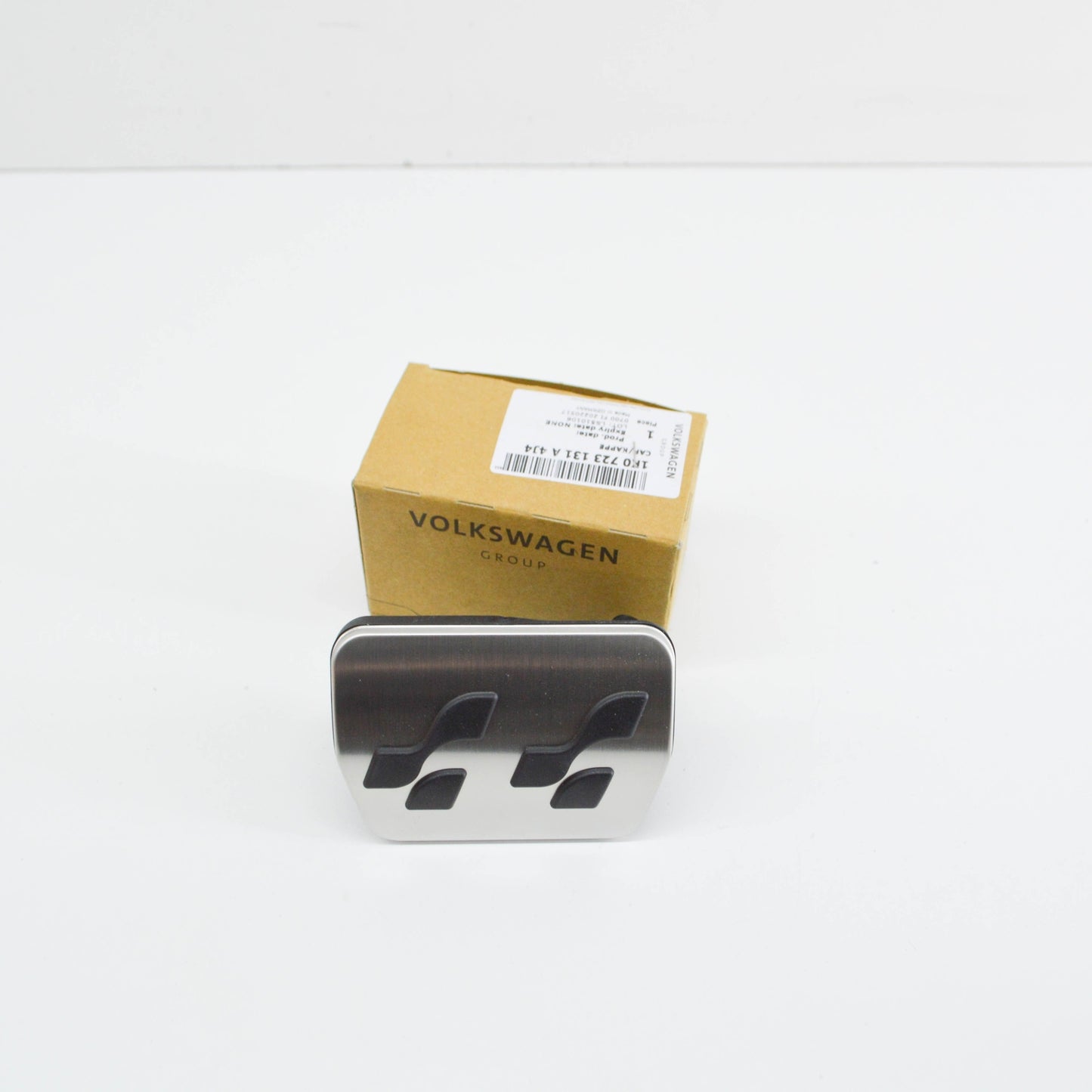 NEW VOLKSWAGEN GOLF 1K MK5 BRAKE PEDAL CAP LHD 1K0723131A4J4 ORIGINAL