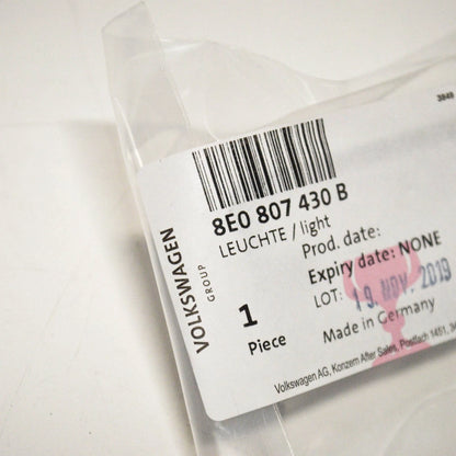 NEW AUDI A4 B7 REAR LICENSE PLATE LIGHT 8E0943023 8E0807430B ORIGINAL