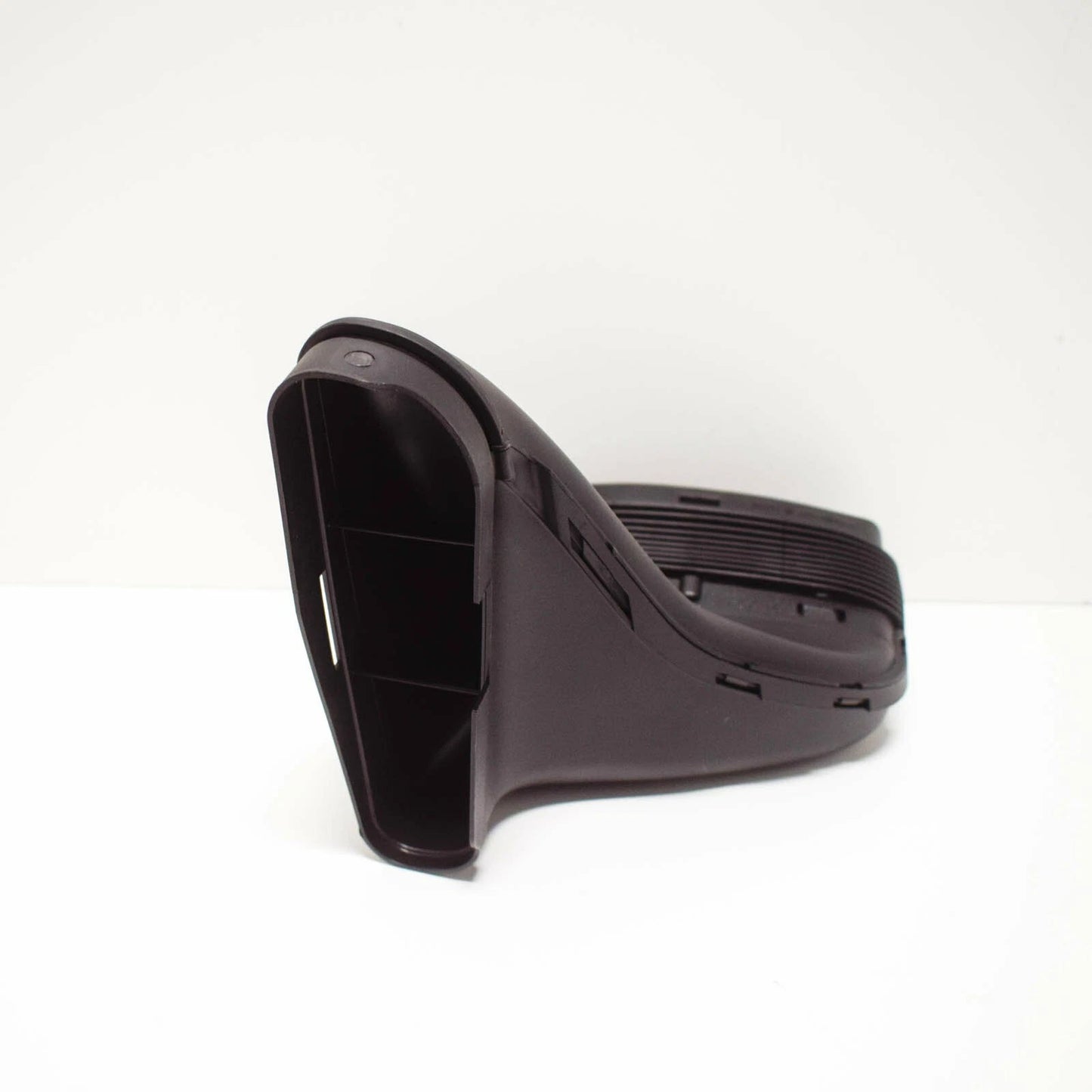 NEW MERCEDES-BENZ E-CLASS C207 AIR INTAKE TUBE HOSE A2760902182