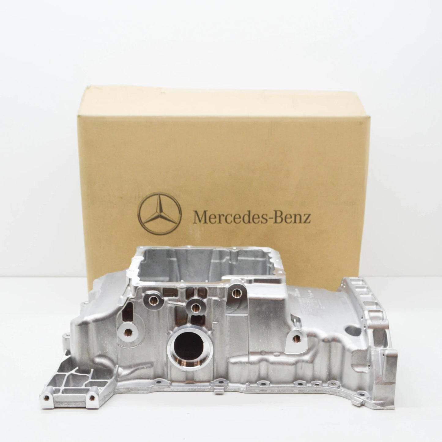 NEW MERCEDES-BENZ GLC X253 OIL SUMP PAN A2640142000 ORIGINAL