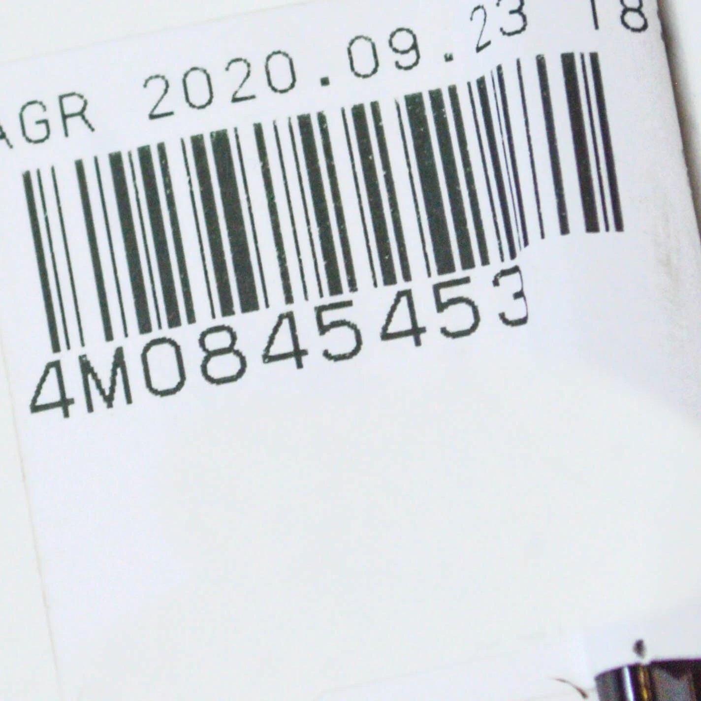 NEW AUDI Q7 4M FRONT LEFT WINDSHIELD REVEAL VERTICAL MOLDING BRACKET 4M0845453