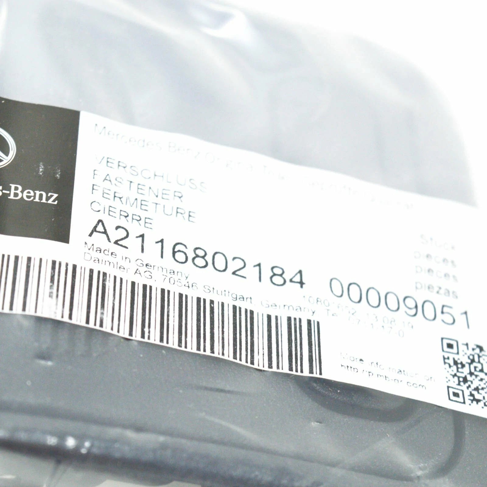 NEW MB E T-MODEL S211 FOLDING SEAT REAR FLOOR CLOSURE A21168021849051 ORIGINAL