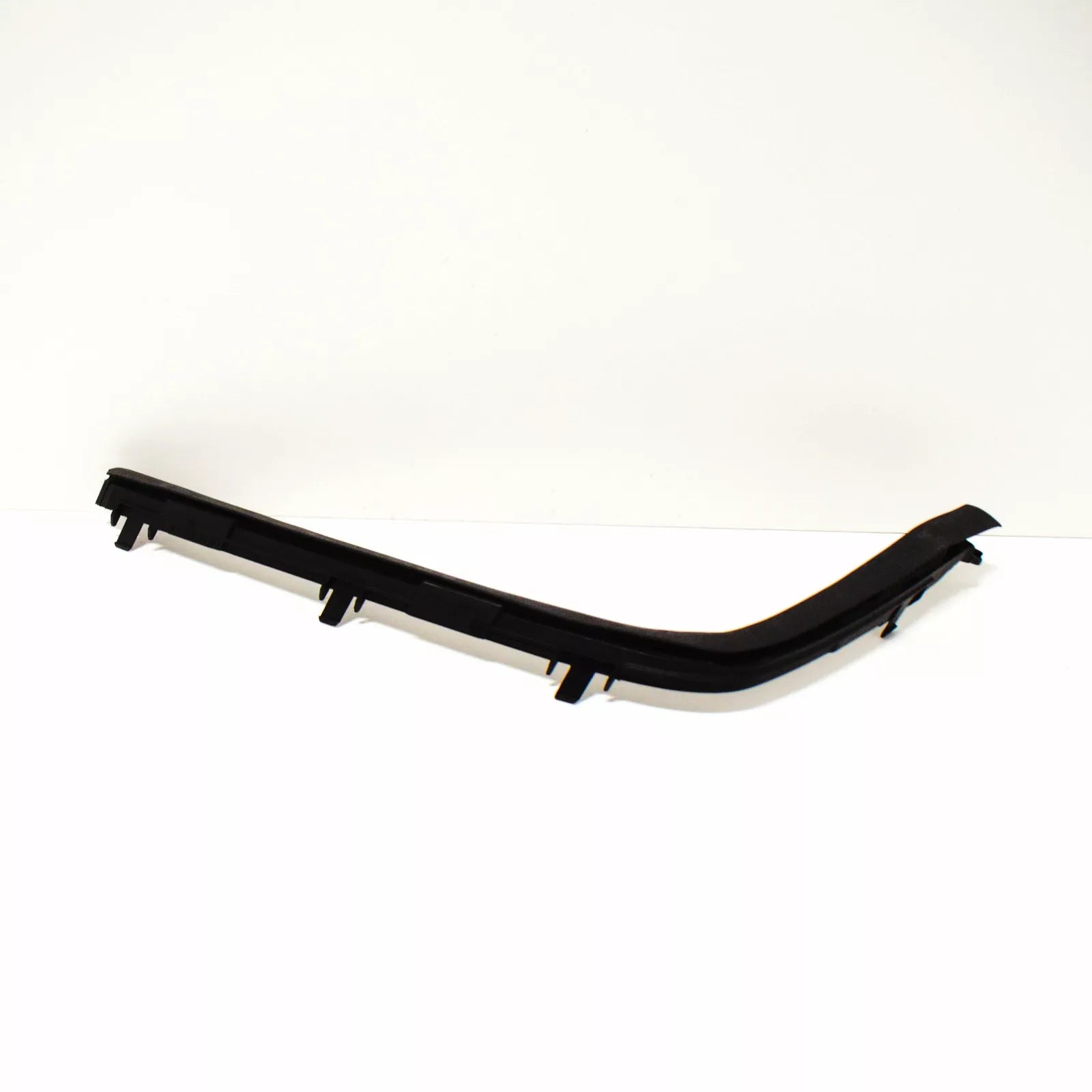 NEW MERCEDES-BENZ C W202 FRONT LEFT LIGHTING UNIT SEAL A2028261180 ORIGINAL