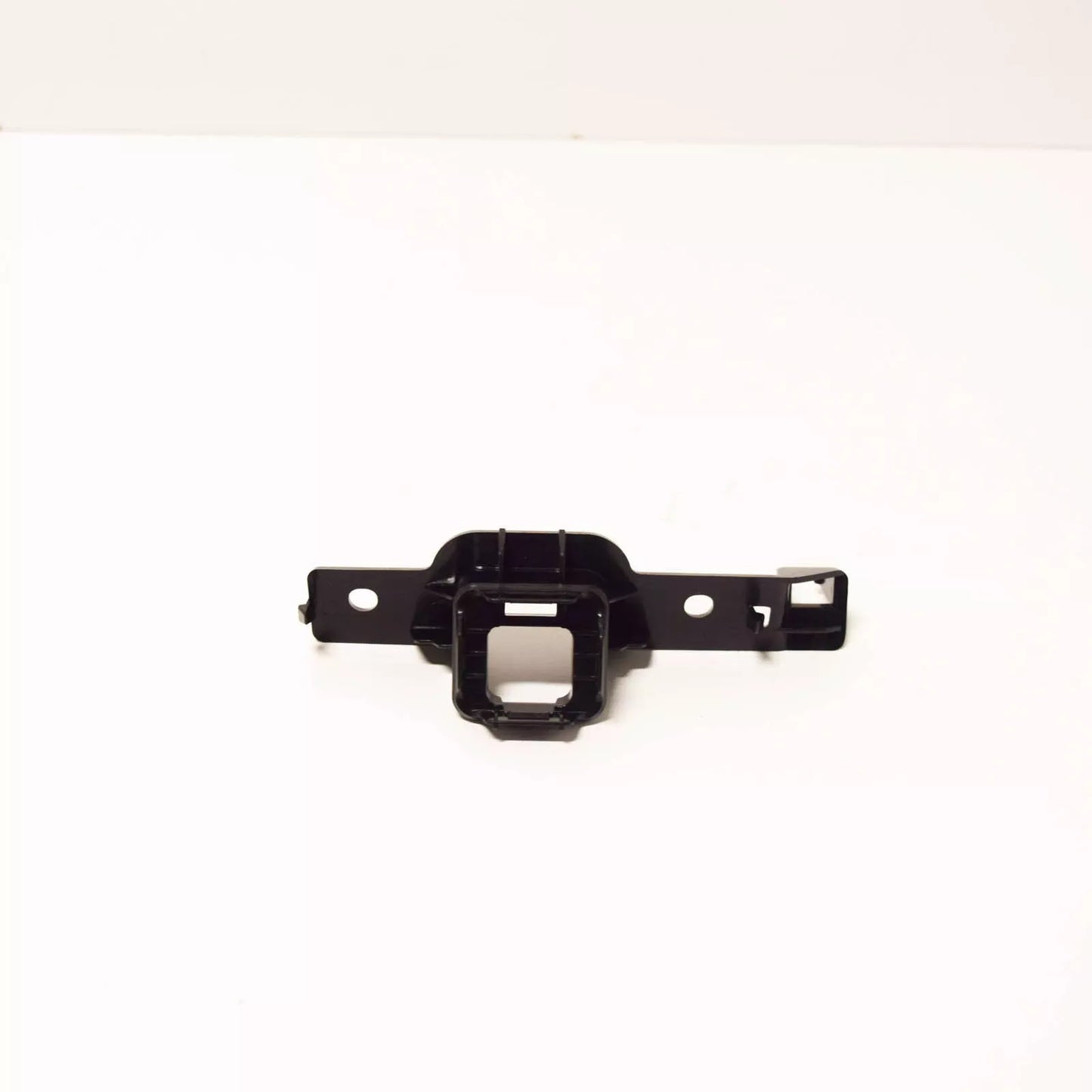 NEW MERCEDES BENZ GLA X156 FRONT CAMERA BRACKET A1568883000 ORIGINAL