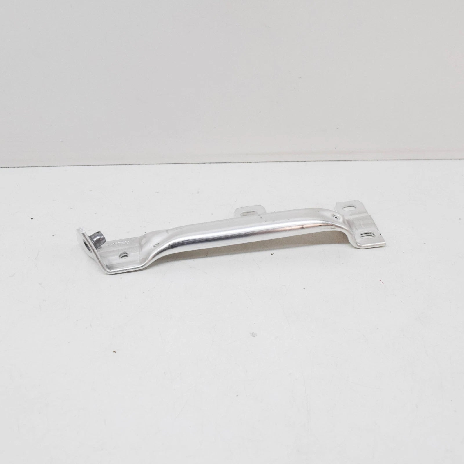 NEW BMW 5 F10 FRONT BUMPER RIGHT BRACKET CONNECTOR 51117158894 2015 ORIGINAL