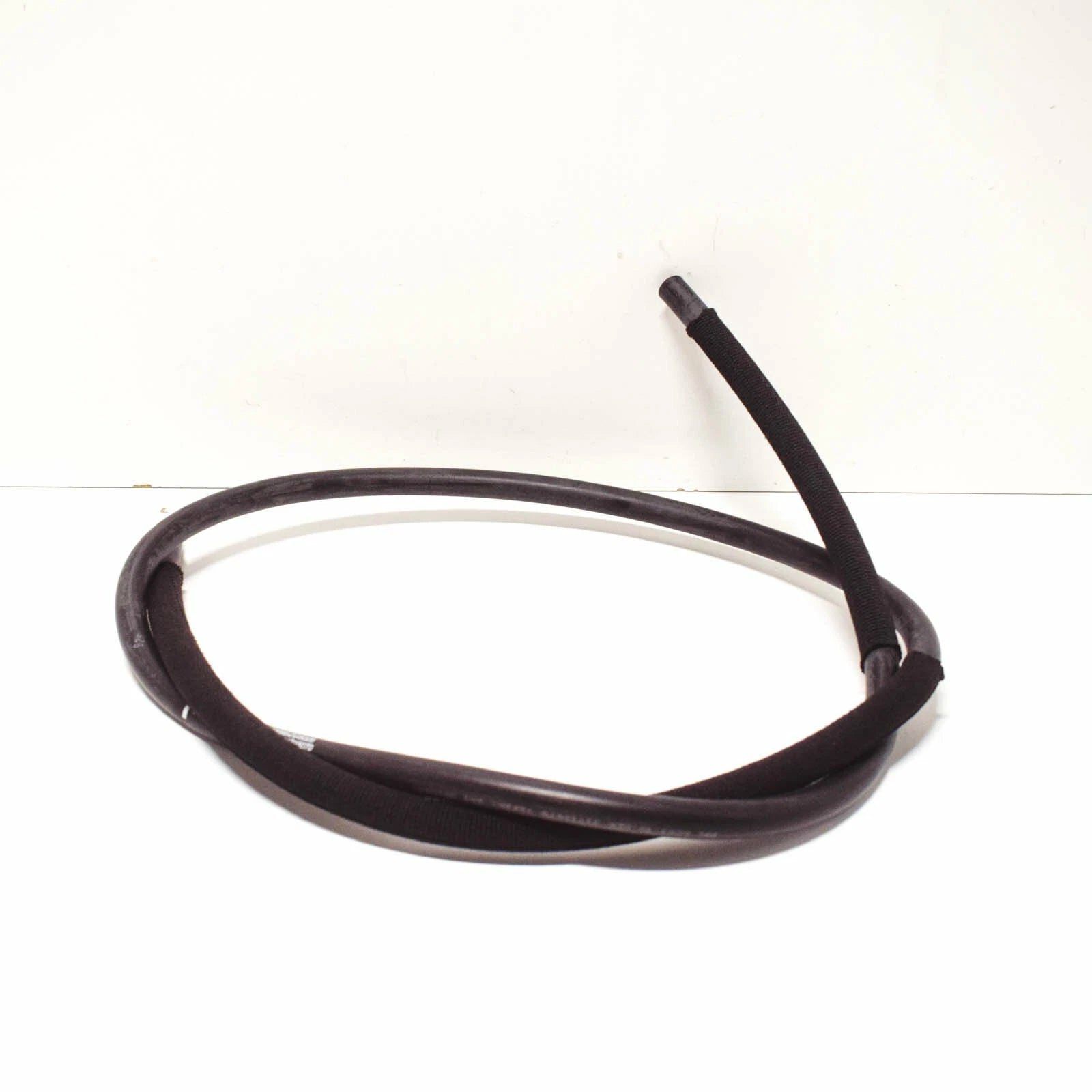 NEW MERCEDES-BENZ GLK-CLASS X204 COOLANT HOSE A2048300996