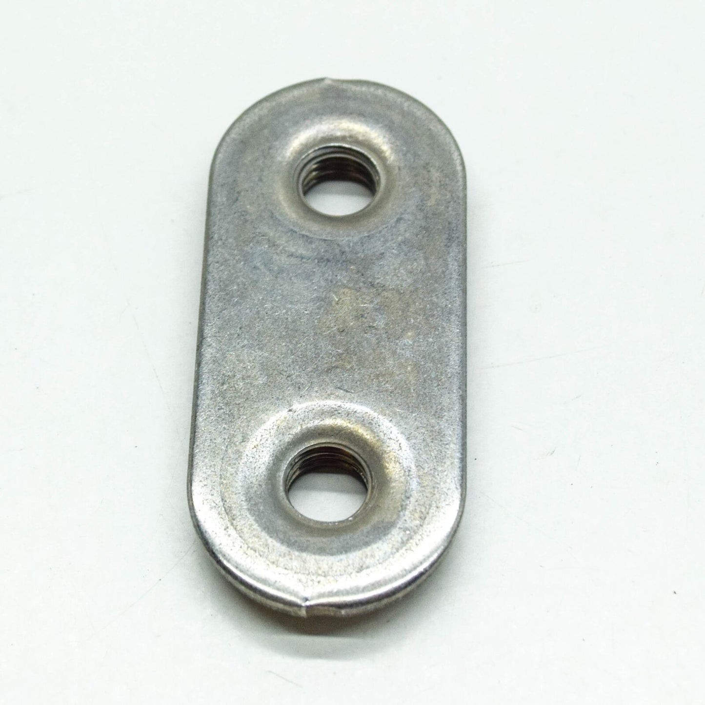 NEW MERCEDES-BENZ E W213 FRONT REINFORCEMENT THREADED PLATE A0006210000 ORIGINAL