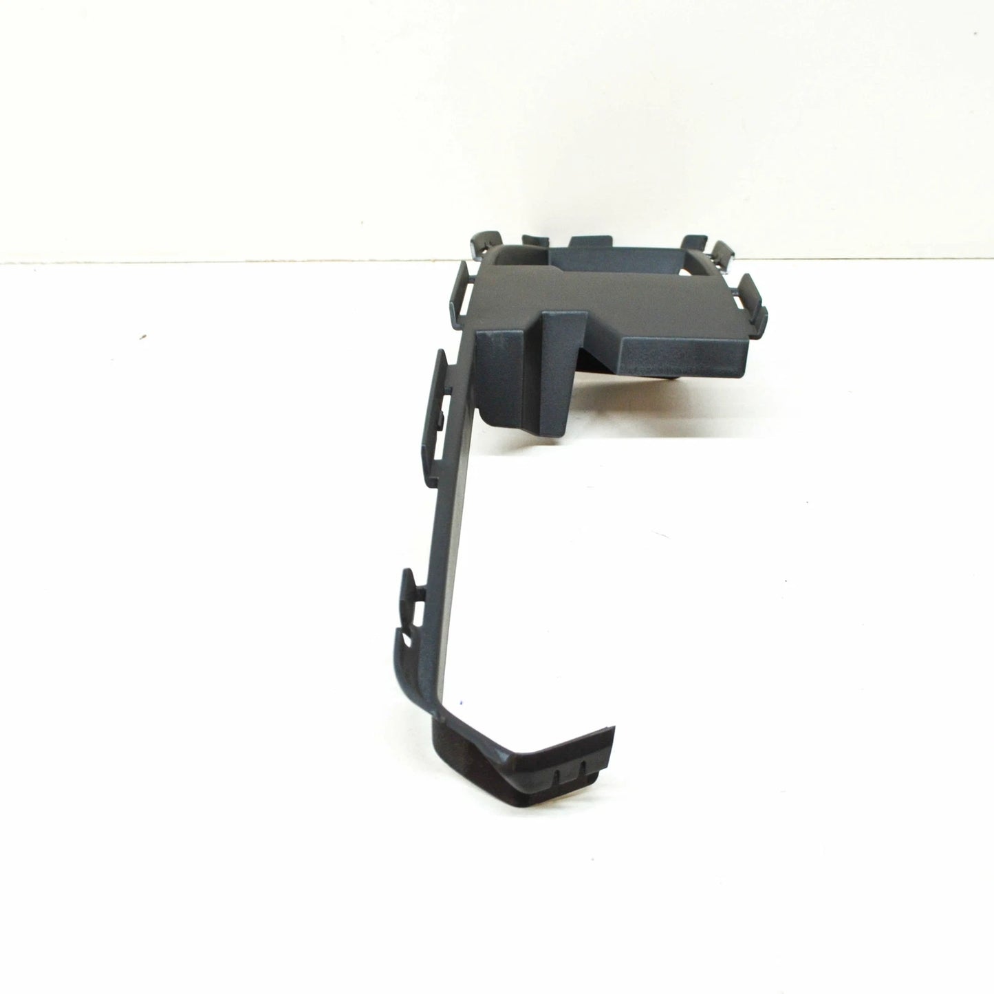 NEW AUDI A3 8V FRONT BUMPER LEFT END CAP 8V3807151A