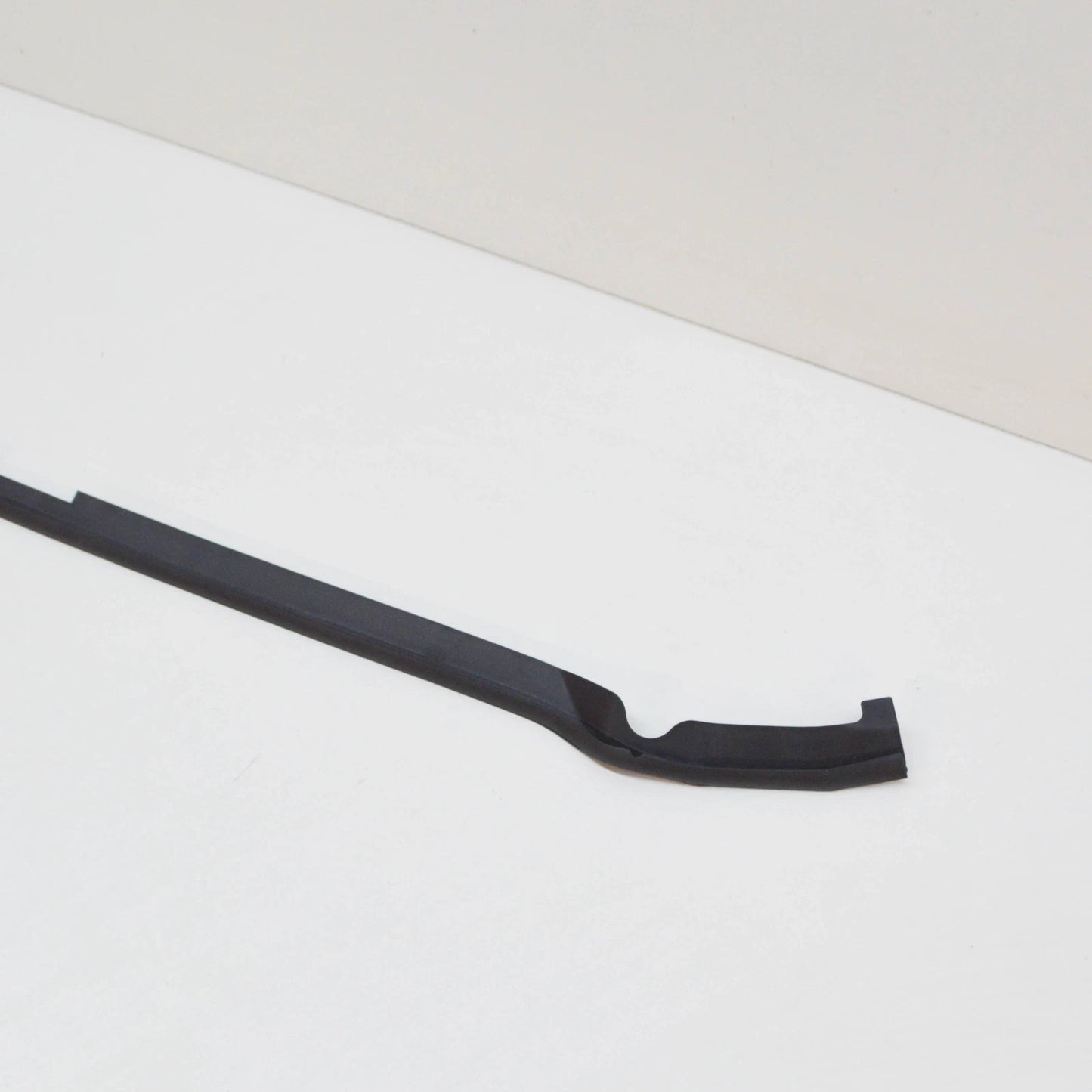 NEW AUDI Q5 8R FRONT BONNET EDGE PROTECTION 8R0823126H ORIGINAL