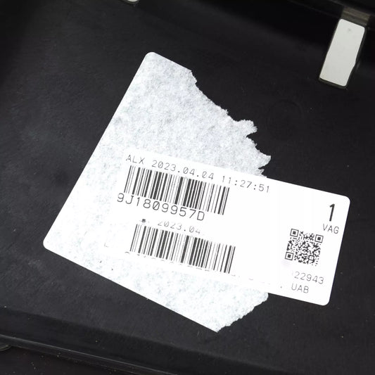 NEW AUDI E-TRON GT FRONT LEFT LOWER WHEEHOUSING LINER 9J1809957D ORIGINAL