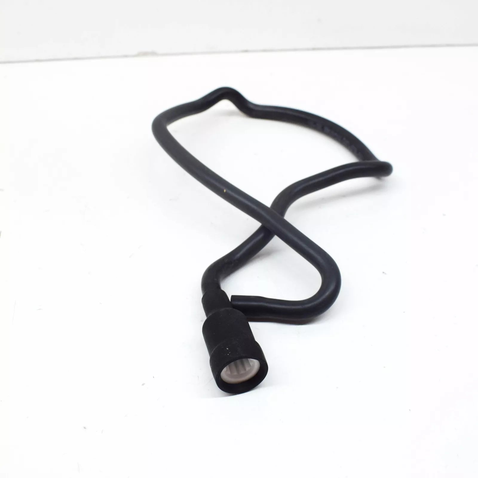 NEW AUDI Q8 FRONT LEFT HEADLIGHT VENTING TUBE PIPE 4M8941718 ORIGINAL