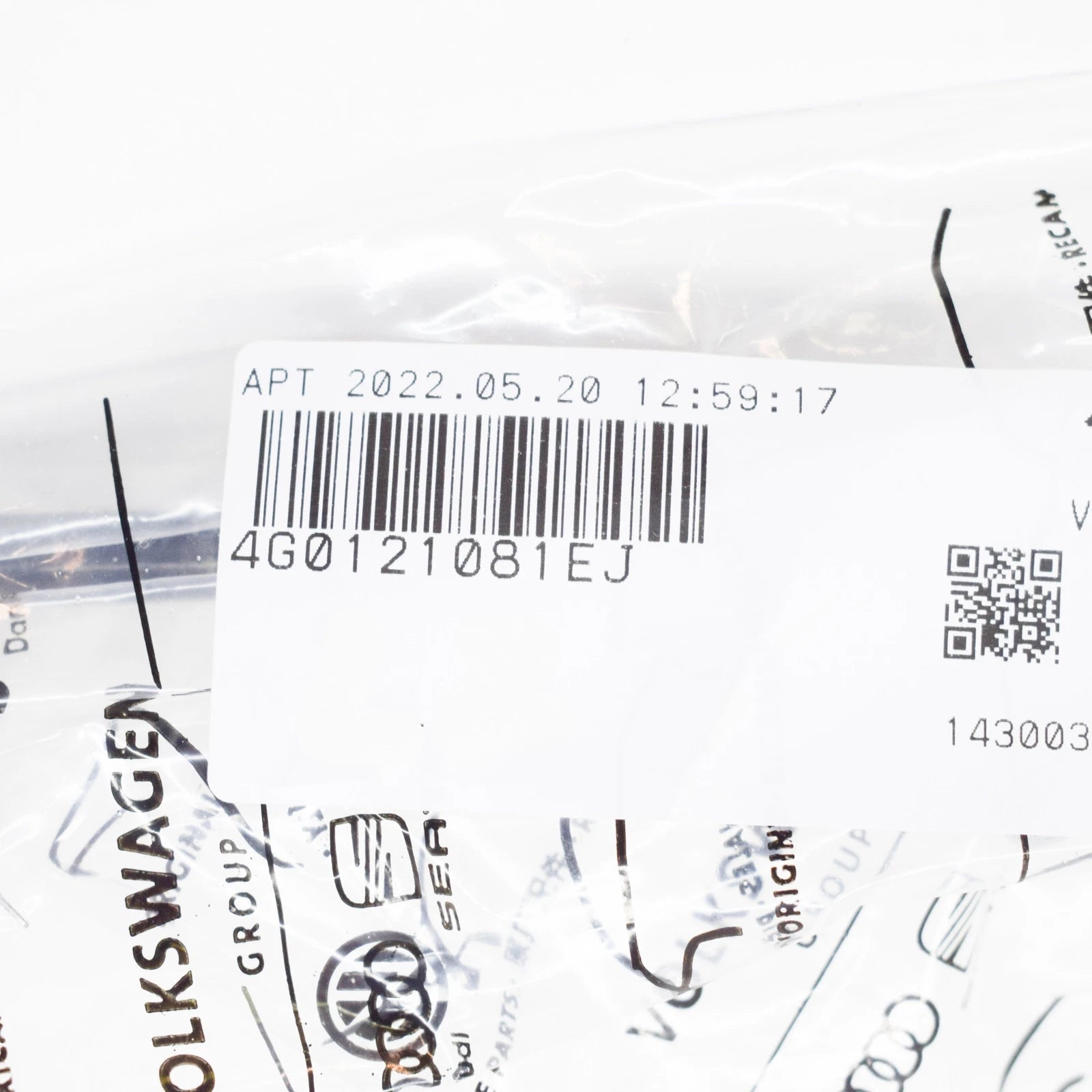 NEW AUDI A6 C7 FRONT LEFT COOLING BREATHER LINE 4G0121081EJ ORIGINAL