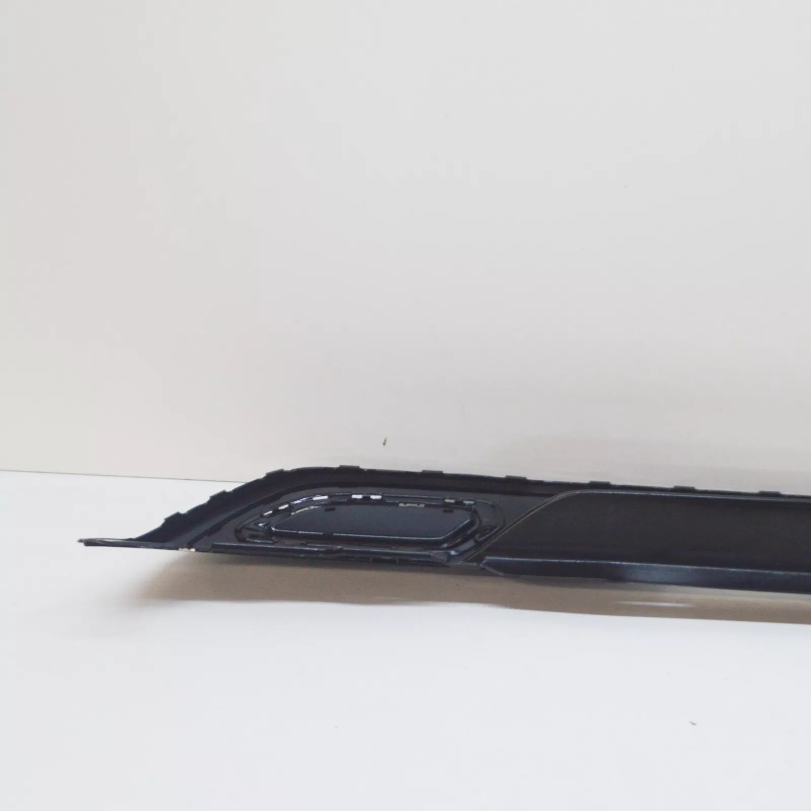 NEW VOLKSWAGEN GOLF MK7 REAR BUMPER DIFFUSER 5G9807568AB041 ORIGINAL