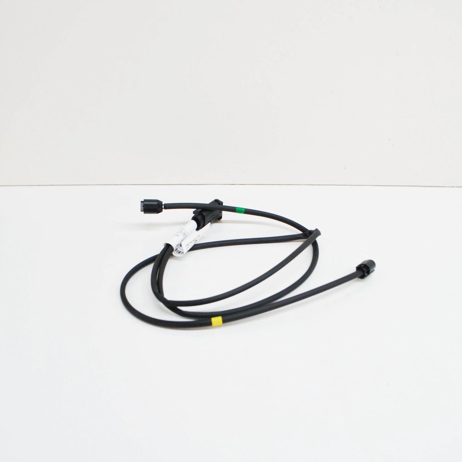 NEW MB E T-MODEL S211 REAR AXLE SELF-LEVELLING DEVICE CABLE A2115405332 ORIGINAL