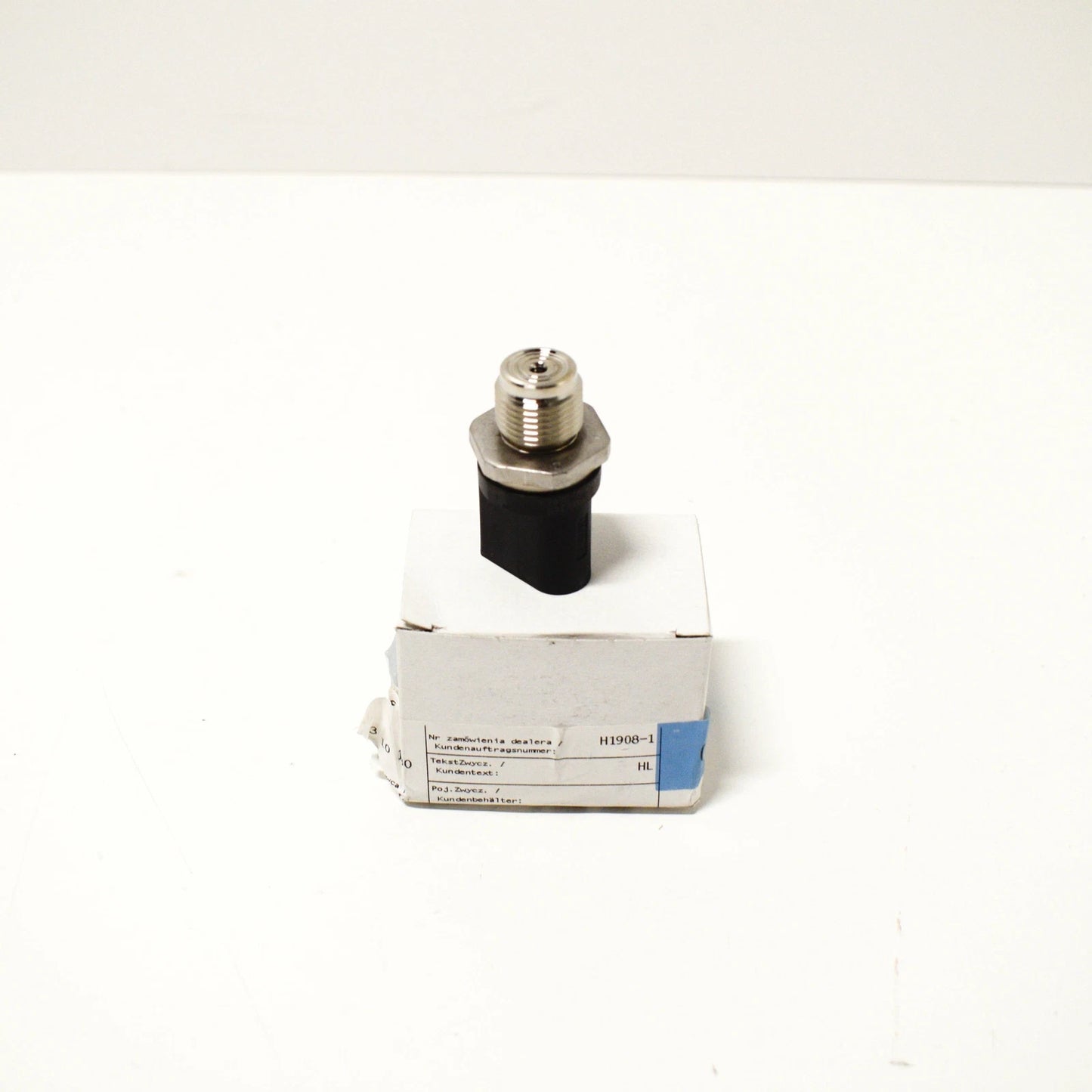 NEW BMW 7 F01 PRESSURE SENSOR 13538508156 ORIGINAL