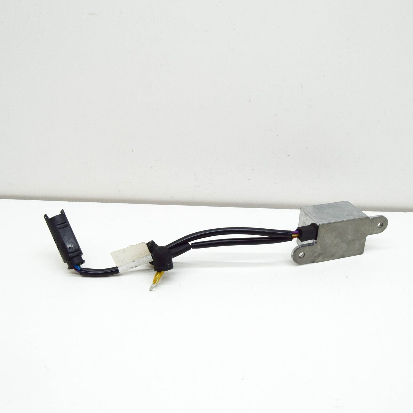 NEW MERCEDES-BENZ SL AMG R230 FUEL PUMP CONTROL UNIT A0025408945 ORIGINAL