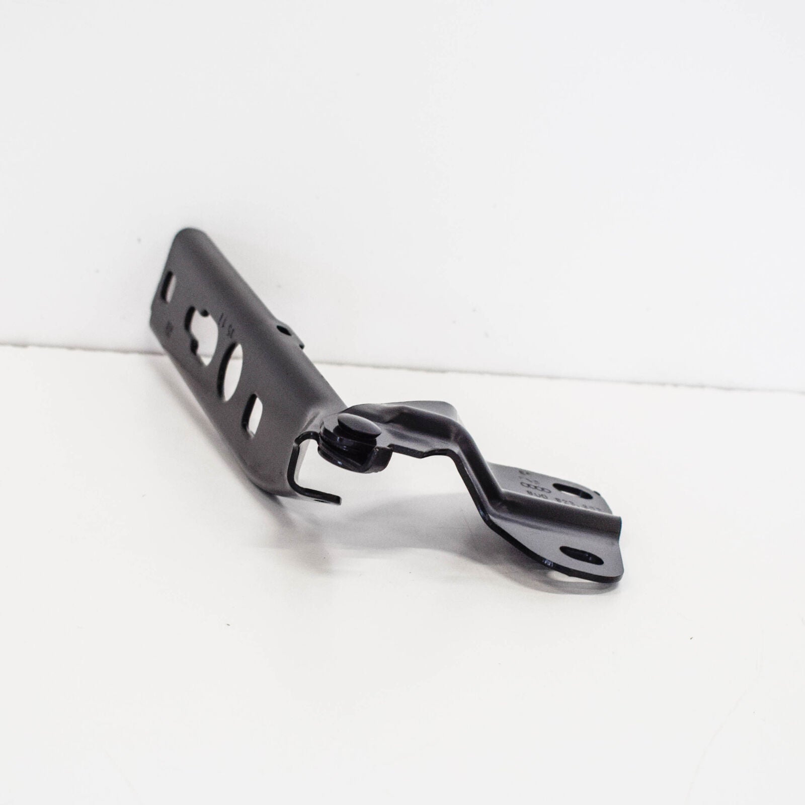 NEW AUDI Q3 8U FRONT RIGHT HOOD HINGE 8U0823302 2015 ORIGINAL