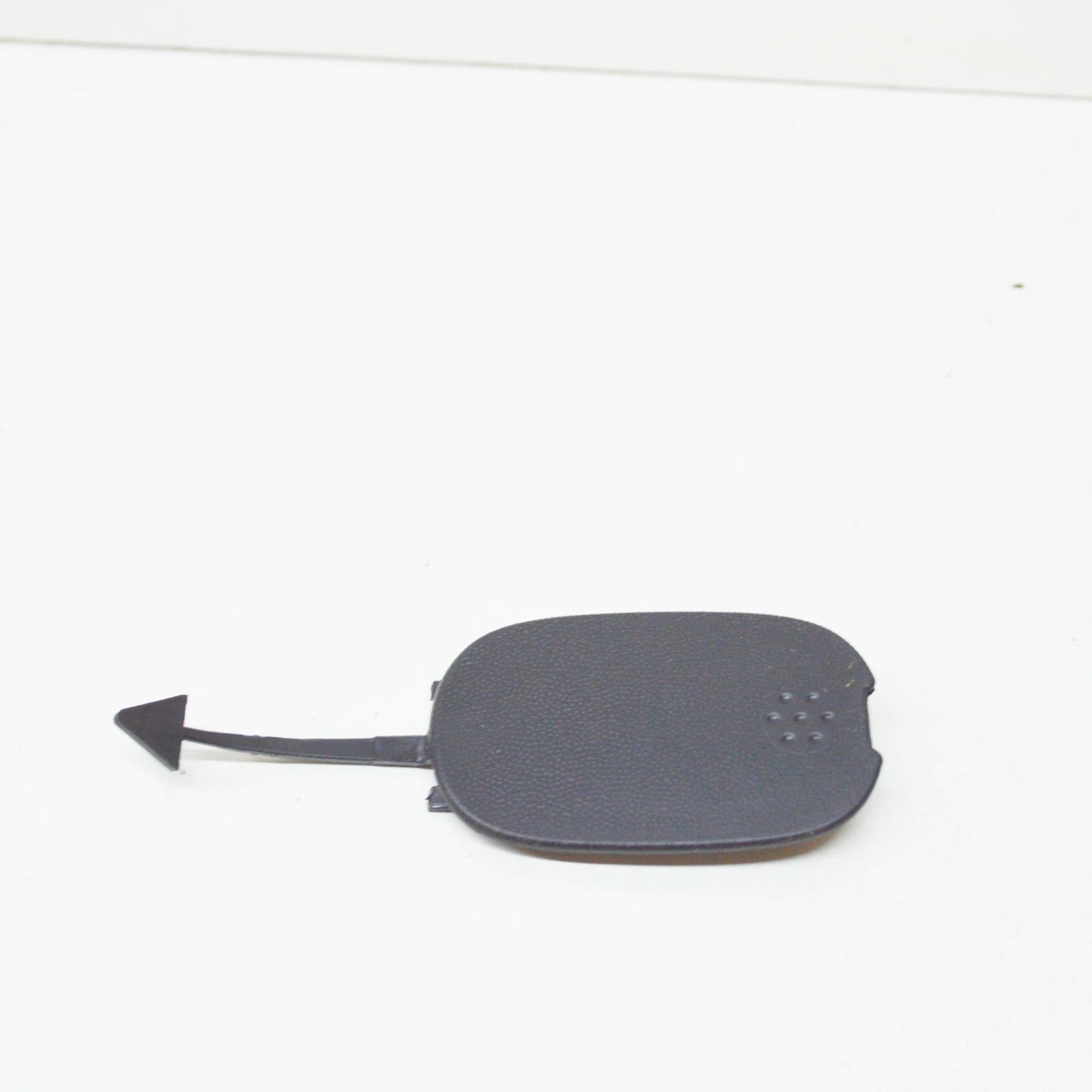 NEW VW TOUAREG 7L REAR BUMPER RIGHT TOW HOOK EYE CAP 7L6807450A9B9 ORIGINAL