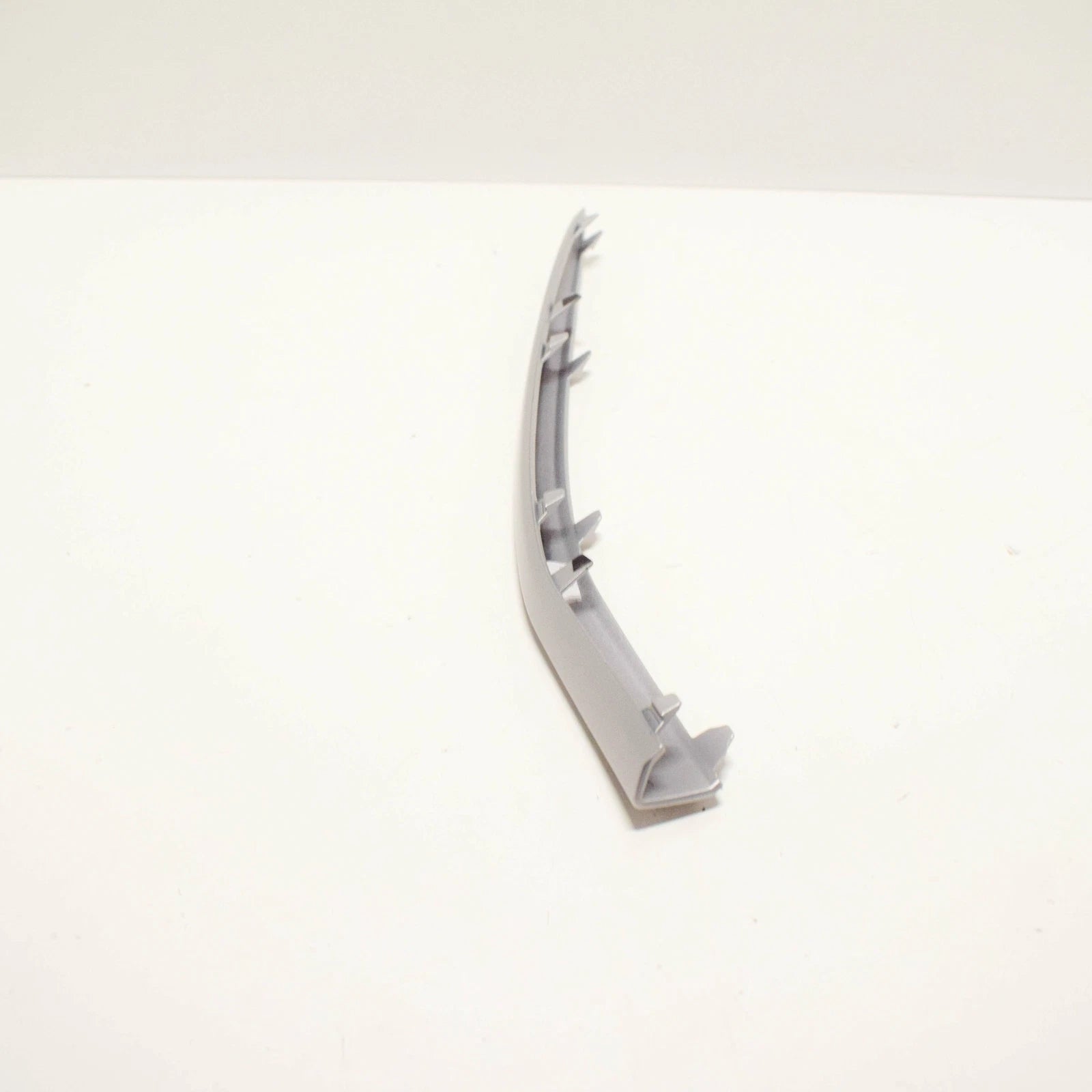 NEW MB GLC C253 AMG FRONT BUMPER LEFT MOULDING TRIM A2538853102 ORIGINAL