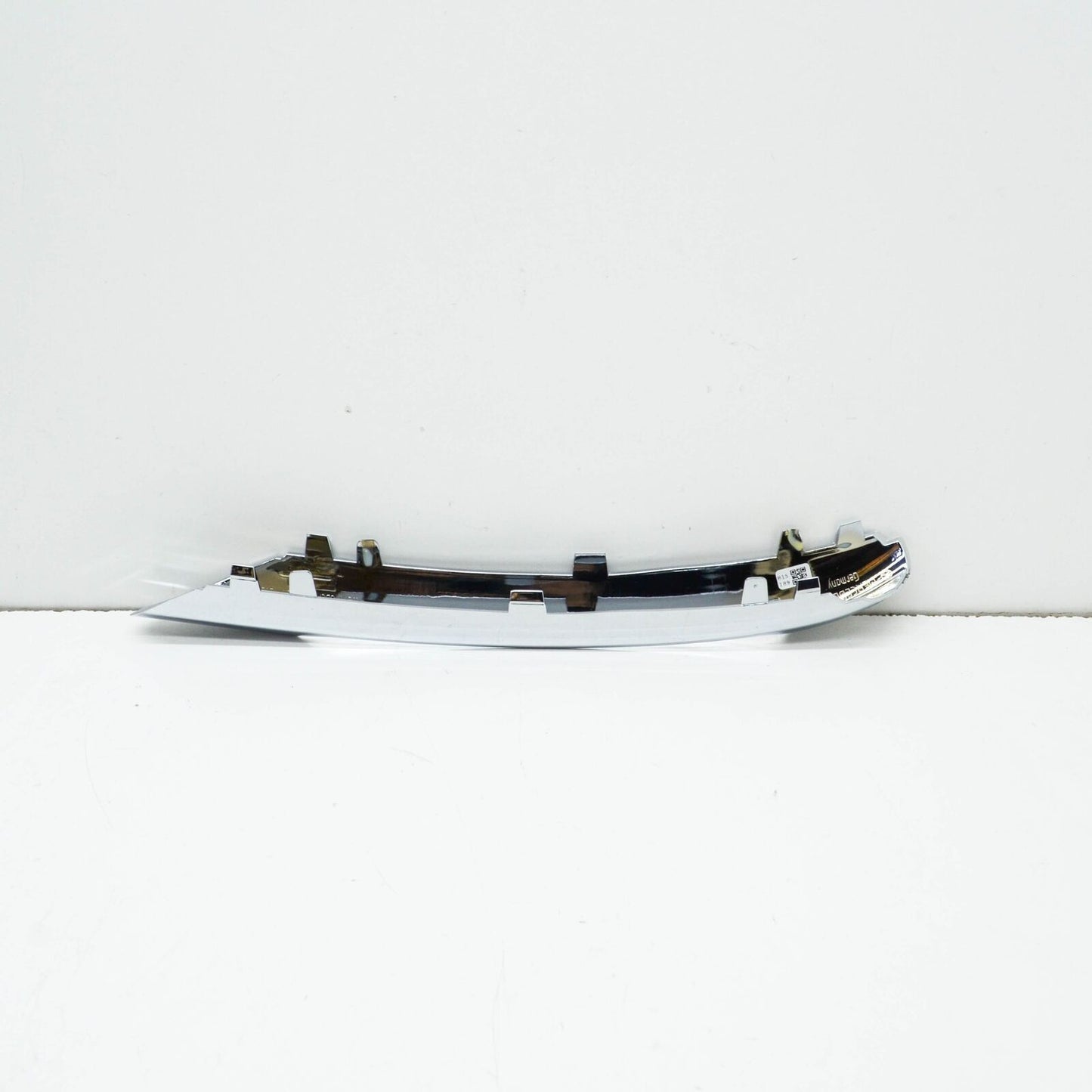 NEW MERCEDES-BENZ SL R231 FRONT LEFT BUMPER MOLDING A2318850174 ORIGINAL