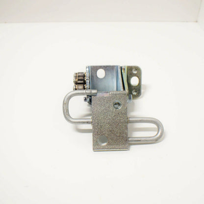 NEW VOLKSWAGEN CC FRONT LEFT DOOR LOWER HINGE 3C8831411C