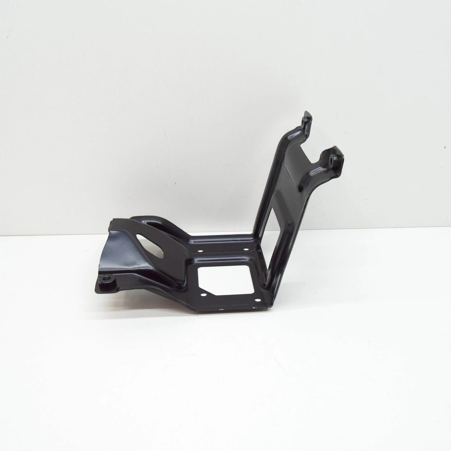 NEW MERCEDES-BENZ E-CLASS COUPE C207 FRONT CENTRAL SUPPORT A2076200228 ORIGINAL
