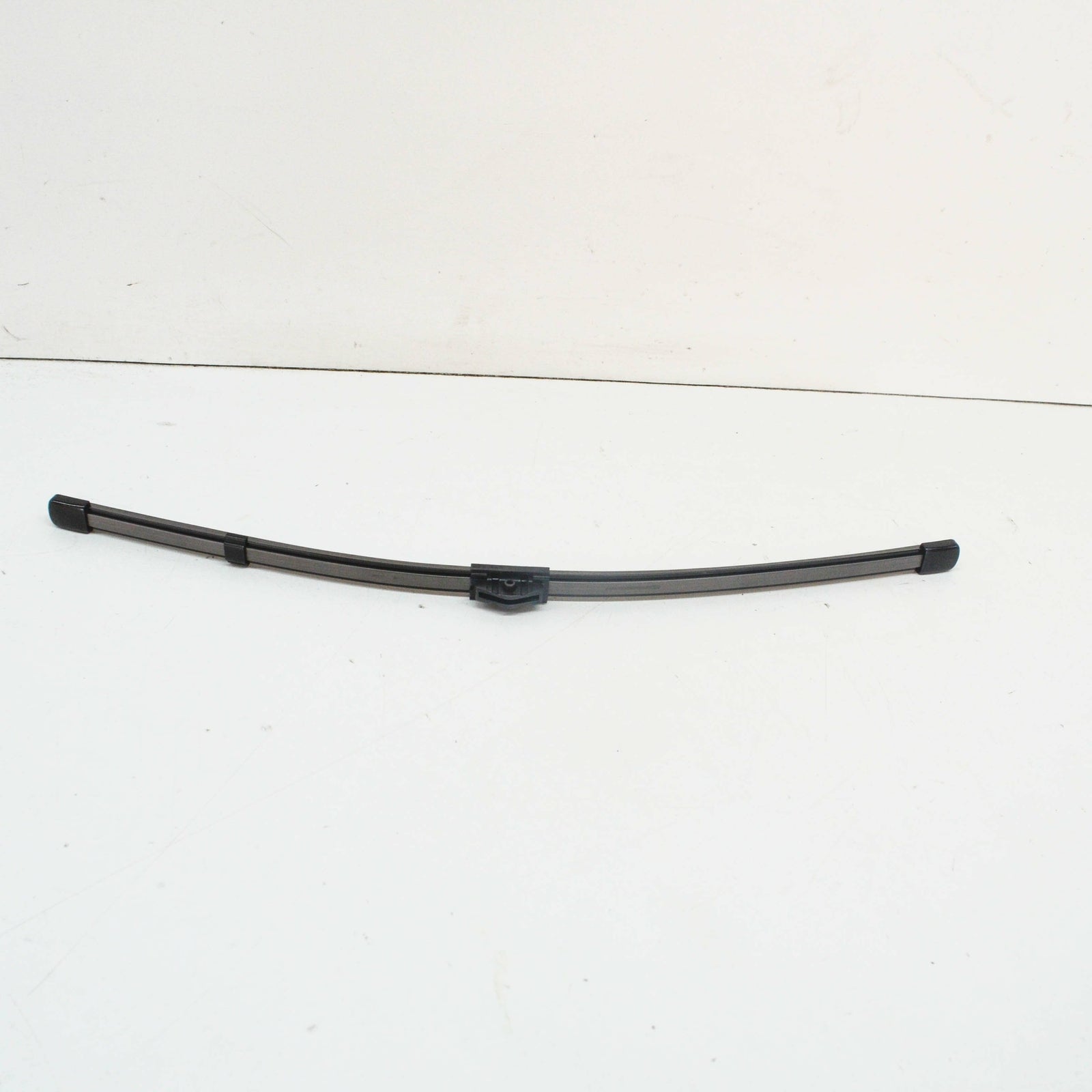 new bmw x1 f48 rear tailgate window wiper arm 7356223 original