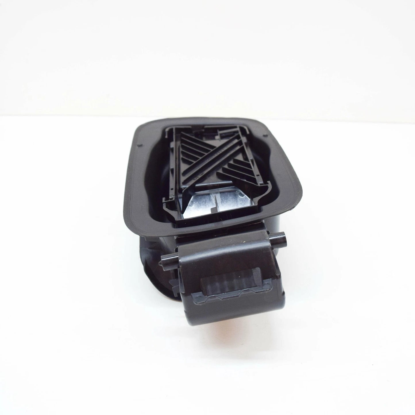 NEW AUDI A3 CONVERTIBLE 8V FUEL FILLER FLAP INSERT 8V7809906B