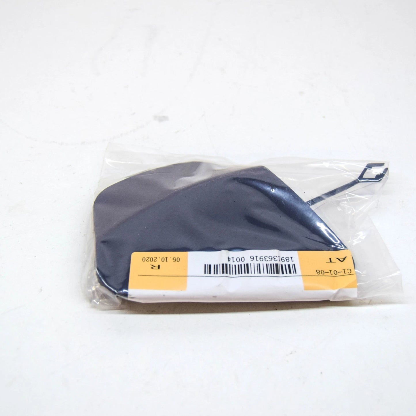 NEW BMW X6 F16 FRONT BUMPER TOW EYE HOOK COVER 51117422901 2016 ORIGINAL