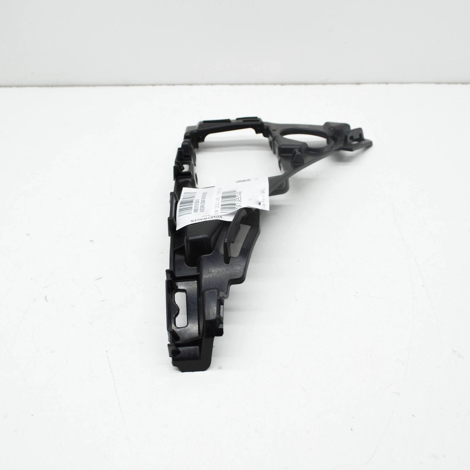 NEW AUDI Q7 4M BLIND SPOT DETECTION WARNING SENSOR BRACKET RIGHT 4M0919504B