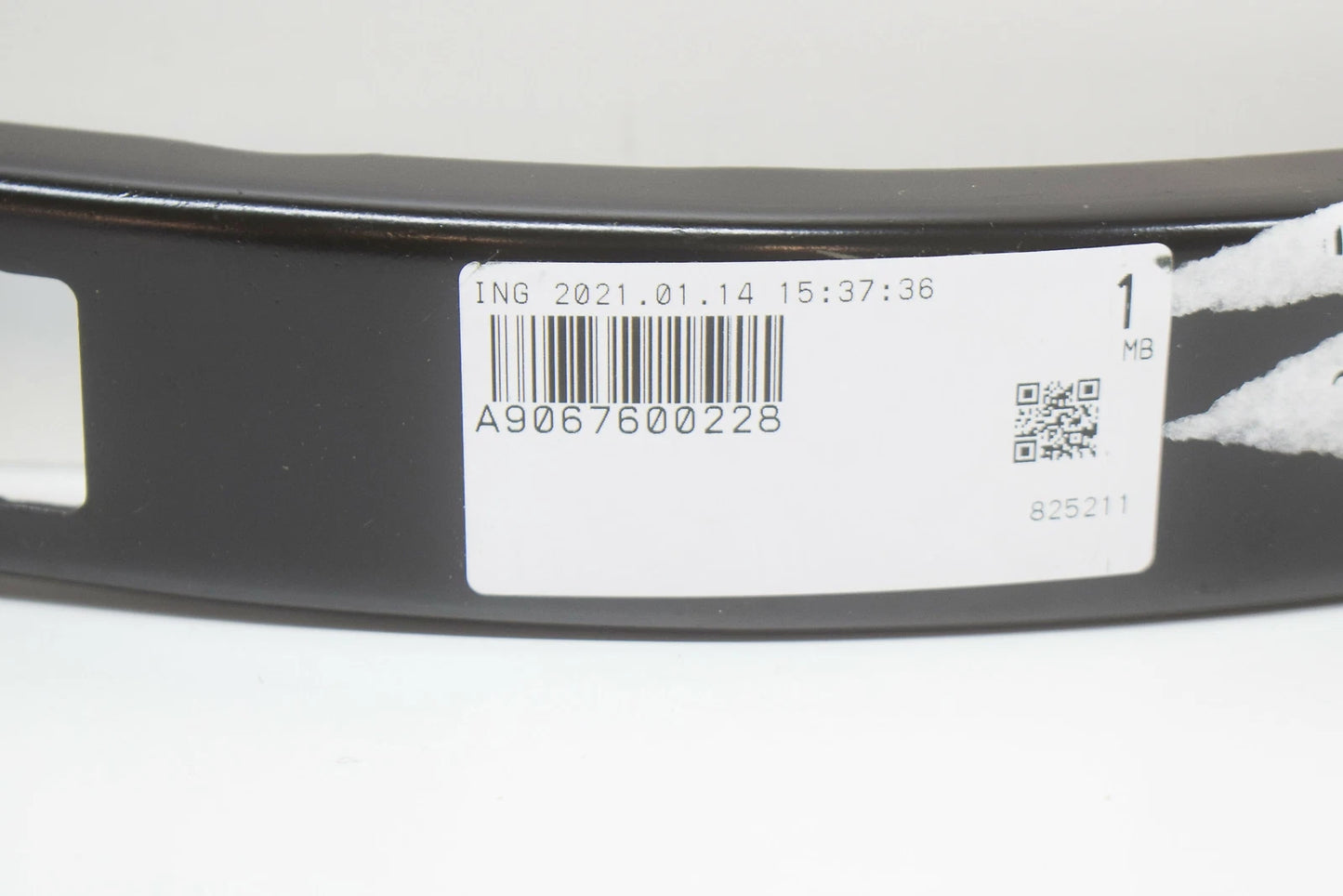 NEW MERCEDES-BENZ SPRINTER 906 REAR PANEL DOOR BRACKET A9067600228 ORIGINAL