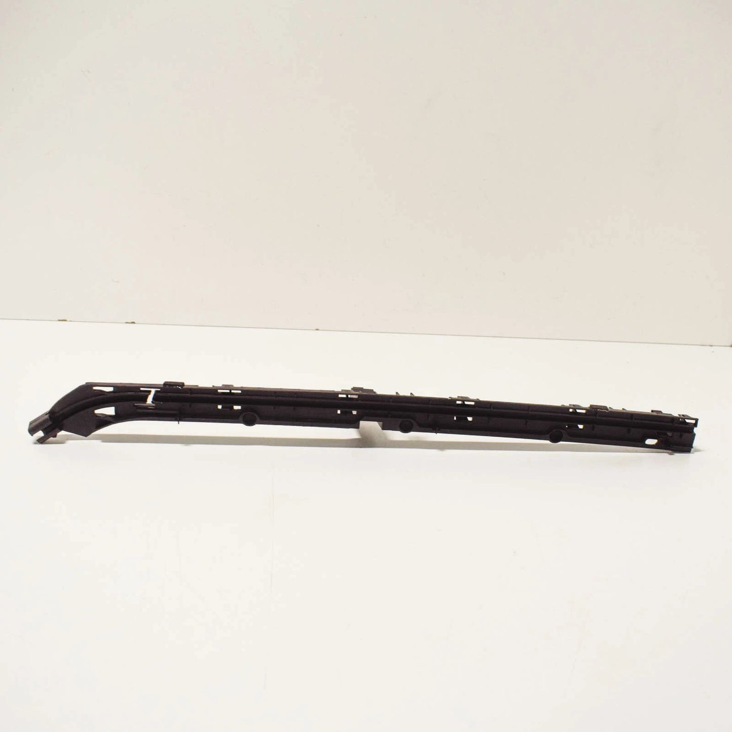 NEW AUDI A6 C7 LEFT REAR SUNBLIND ROLLER TRACK 4G58643054PK ORIGINAL