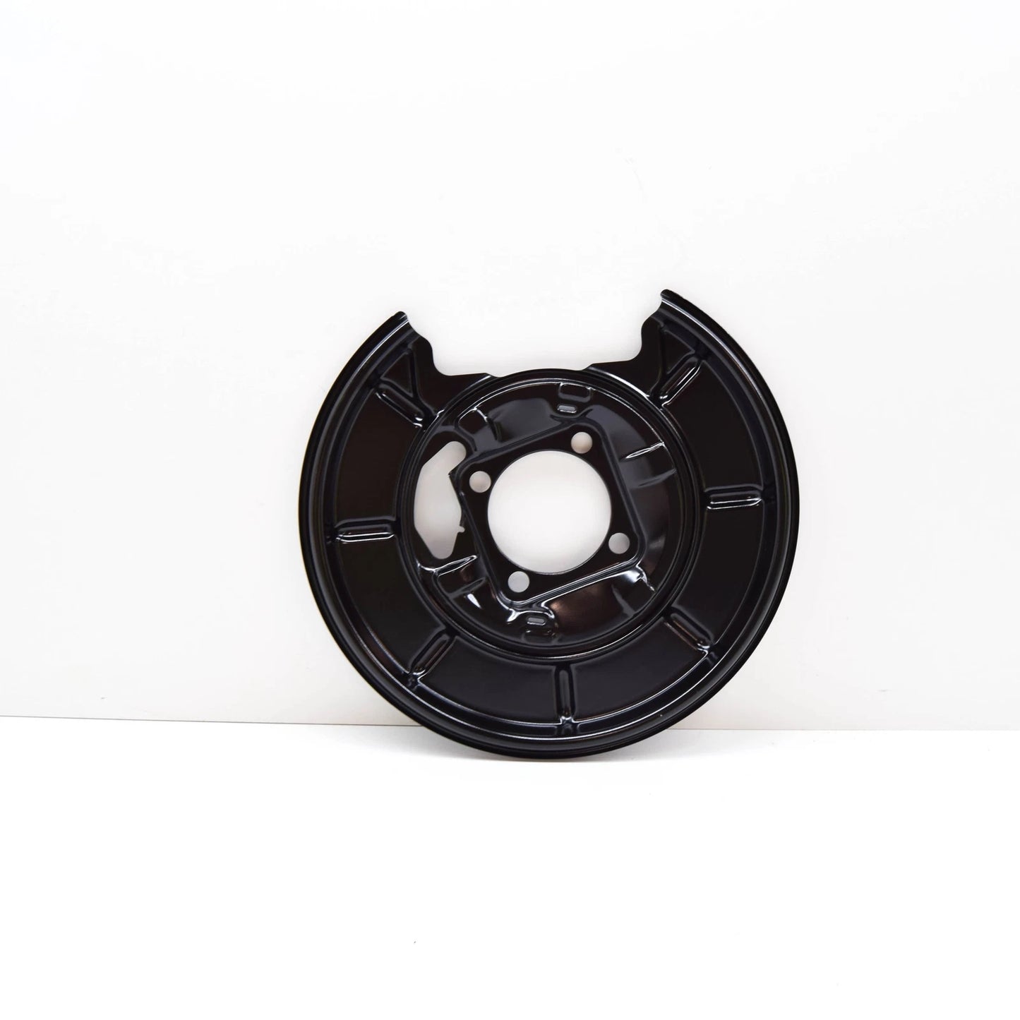 NEW MERCEDES-BENZ W169 A-CLASS LEFT REAR BRAKE BACKING PLATE A1694230120