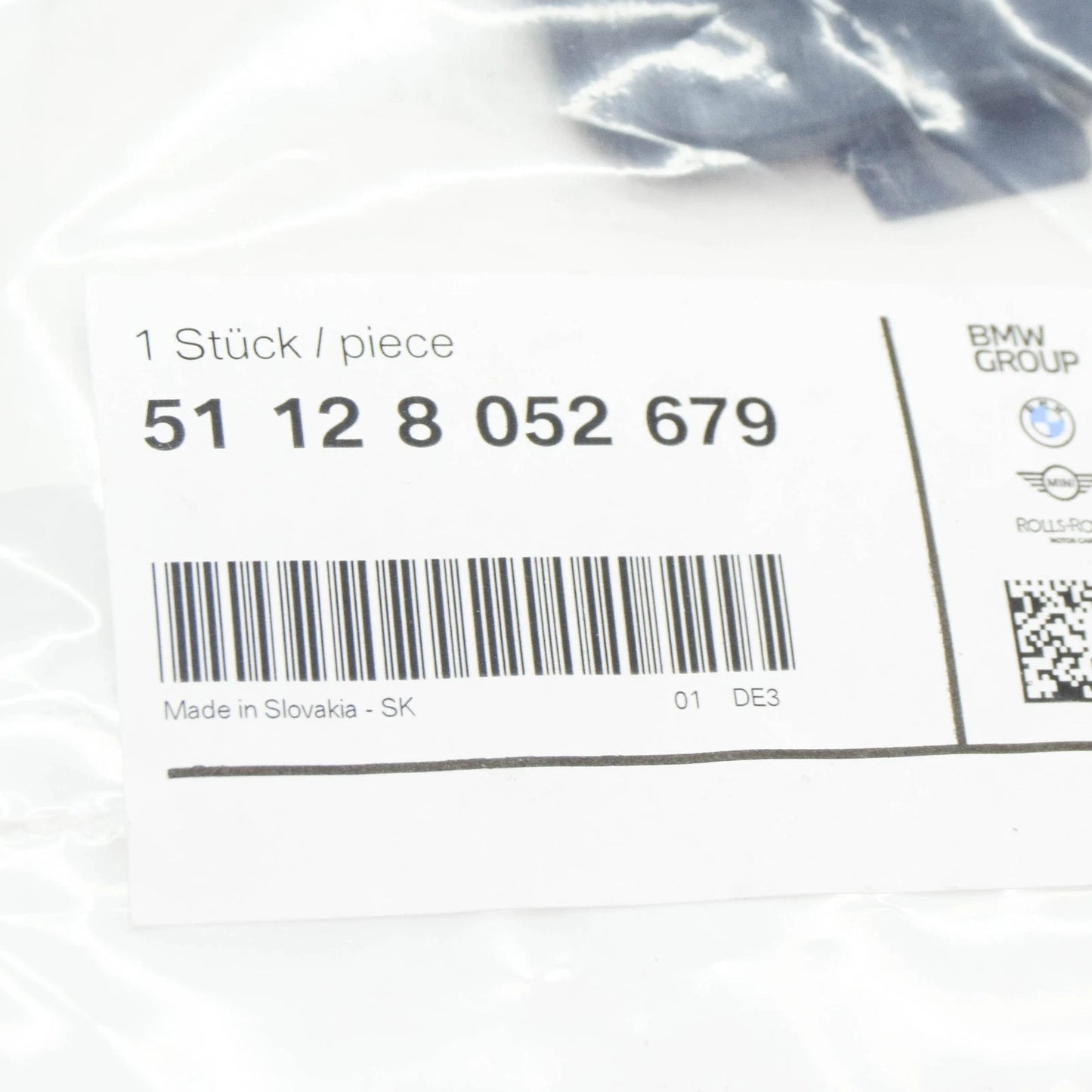 NEW BMW 6 F12 REAR M BUMPER TOW HOOK EYE COVER 51128052679 ORIGINAL