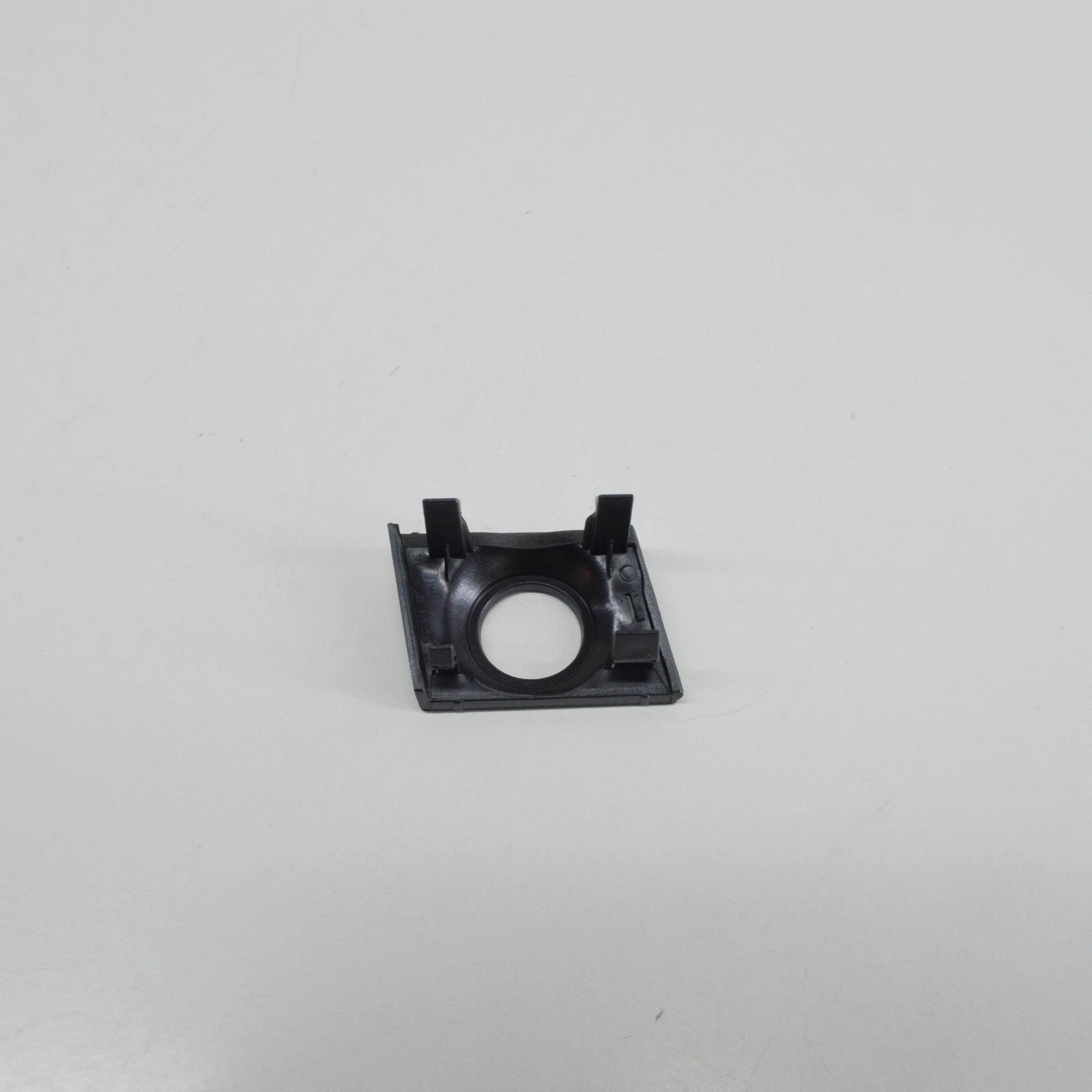 NEW AUDI TT MK3 FRONT PDC SENSOR SURROUND FRAME 8S0919267B1RR 2015 ORIGINAL