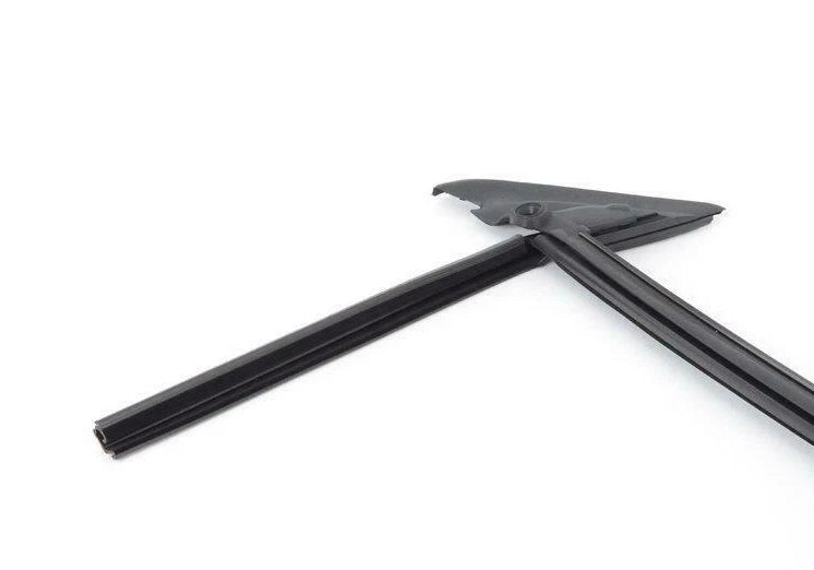 NEW AUDI TT 8J FRONT RIGHT DOOR WINDOW APERTURE INNER SEAL 8J0837480J ORIGINAL