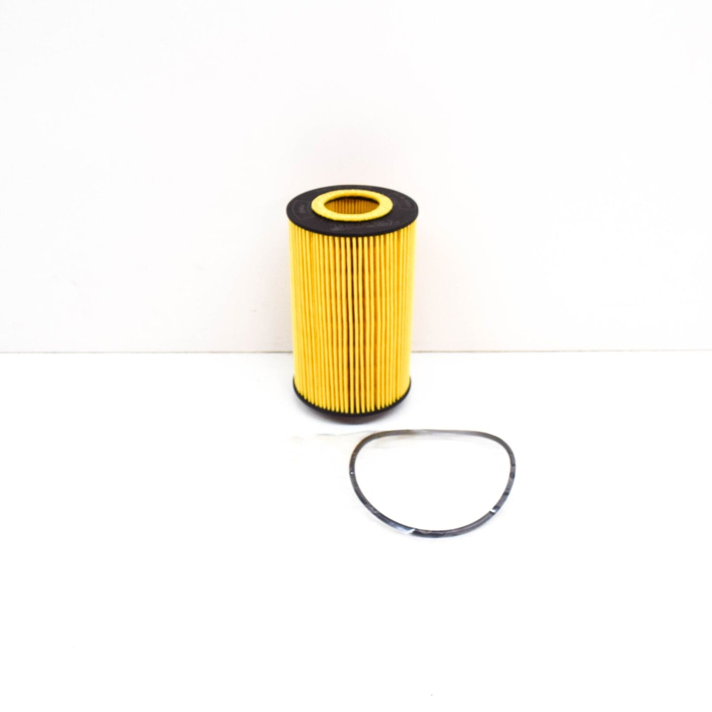 NEW MERCEDES-BENZ E 63 AMG W212 OIL FILTER A0001803009 ORIGINAL