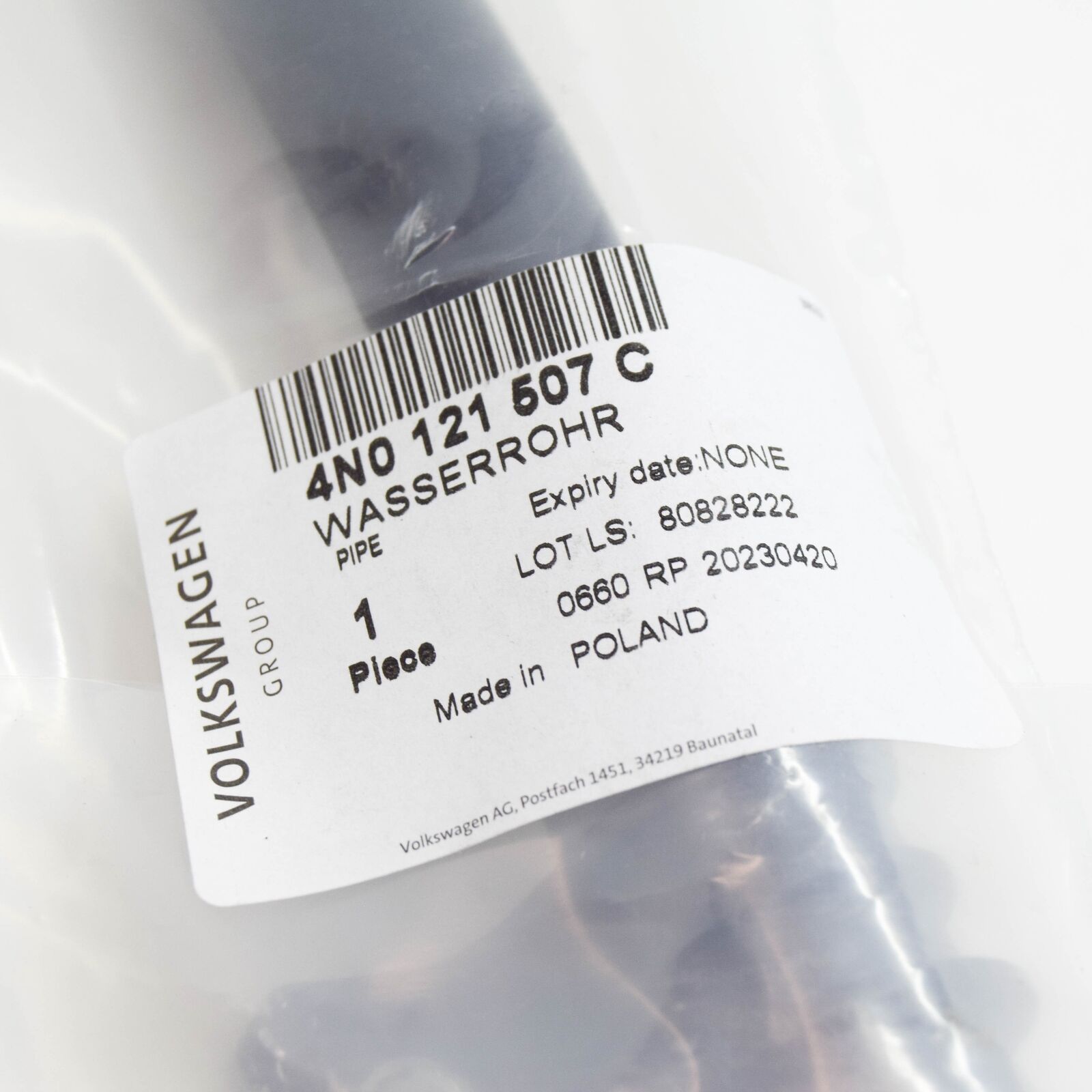 NEW AUDI A8 4N ENGINE COOLANT PIPE 4N0121507C ORIGINAL