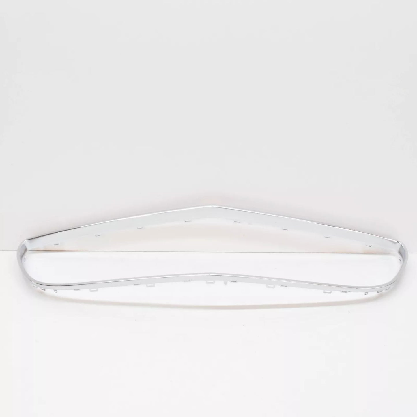 NEW MB CLS C218 FRONT GRILLE SURROUND CHROME TRIM A2188850874 ORIGINAL