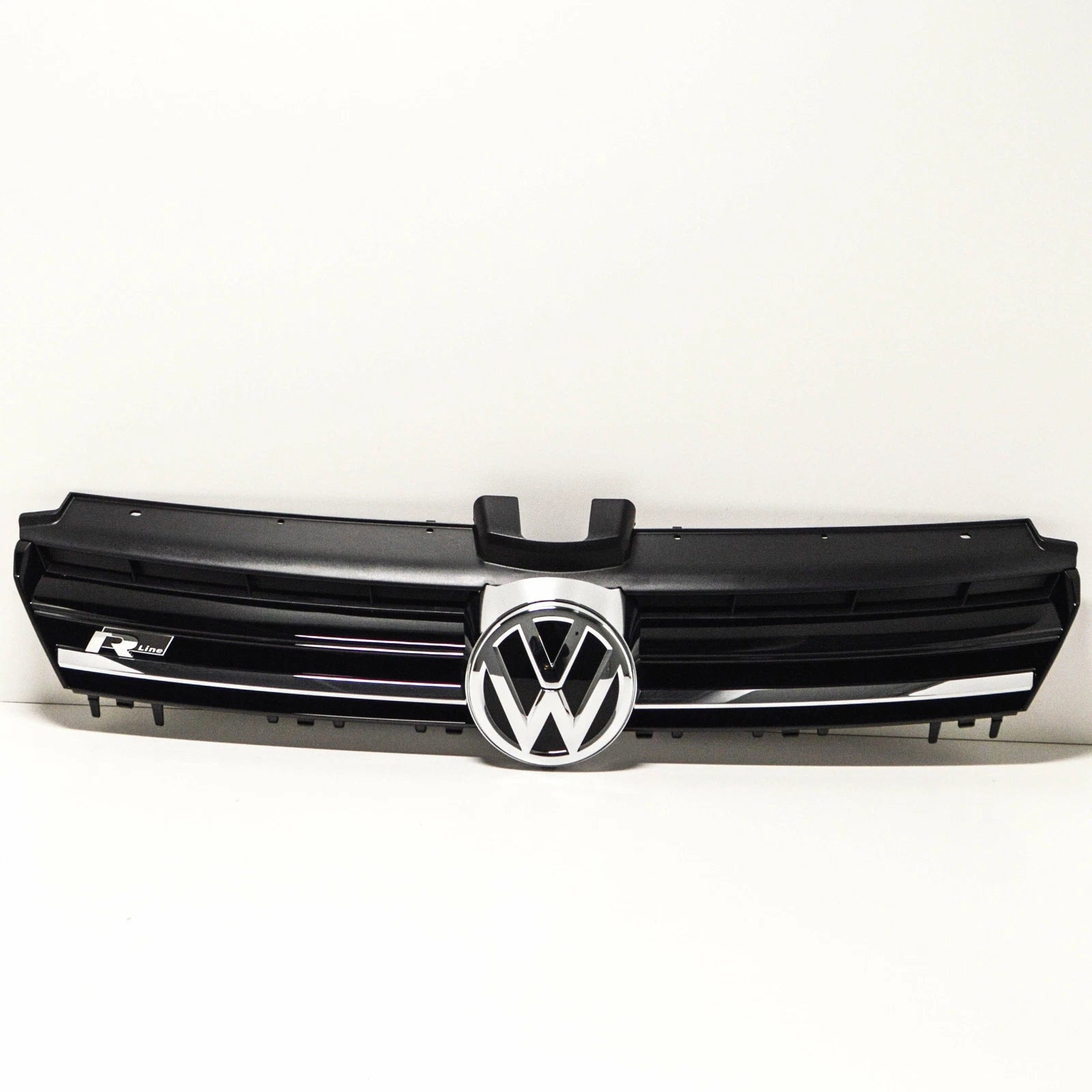 NEW VW GOLF MK7 R-LINE FRONT UPPER CENTER GRILL BLACK 5G0853651TZLL ORIGINAL